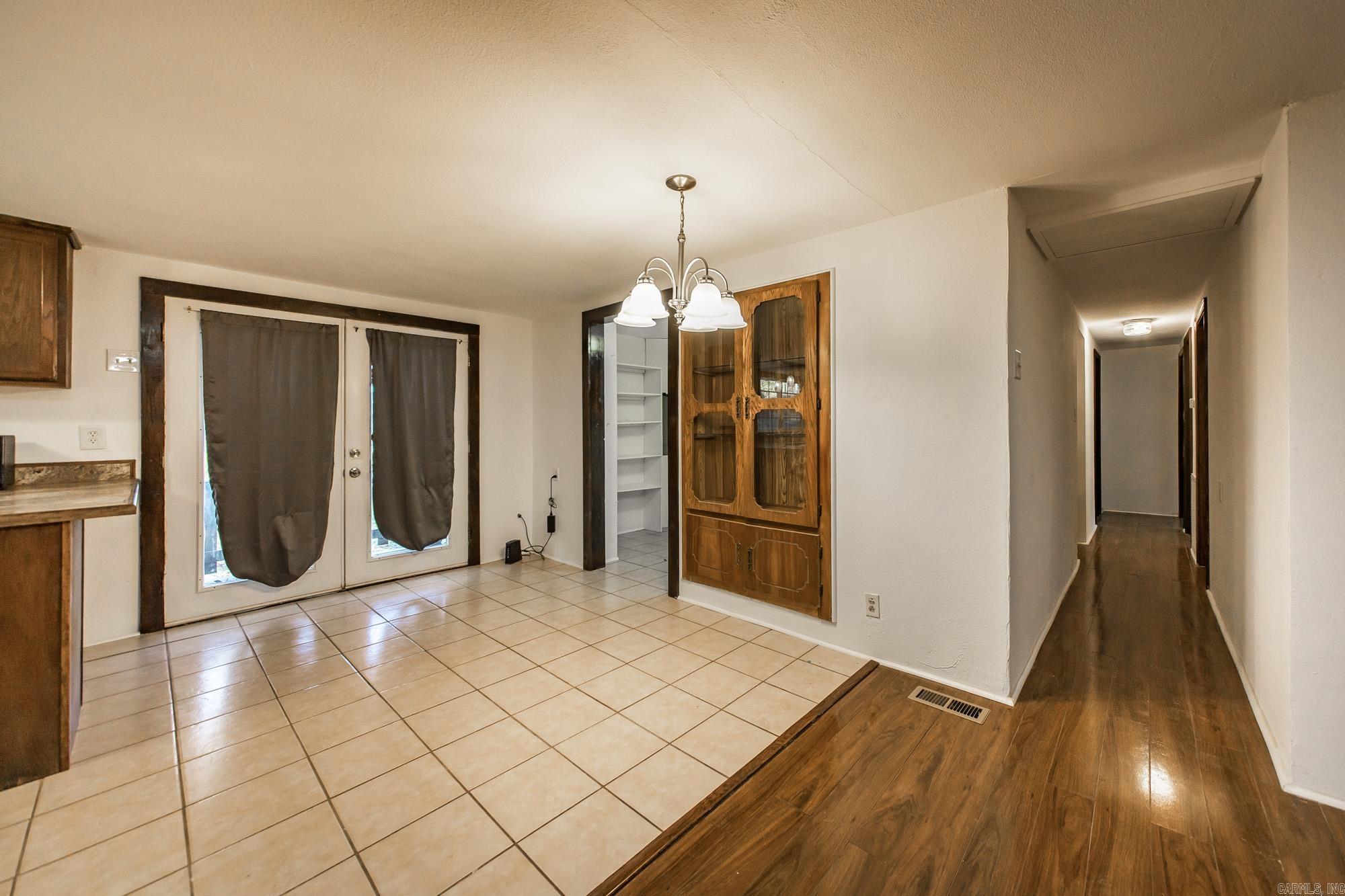 OAKDALE (MAGNET) - Residential