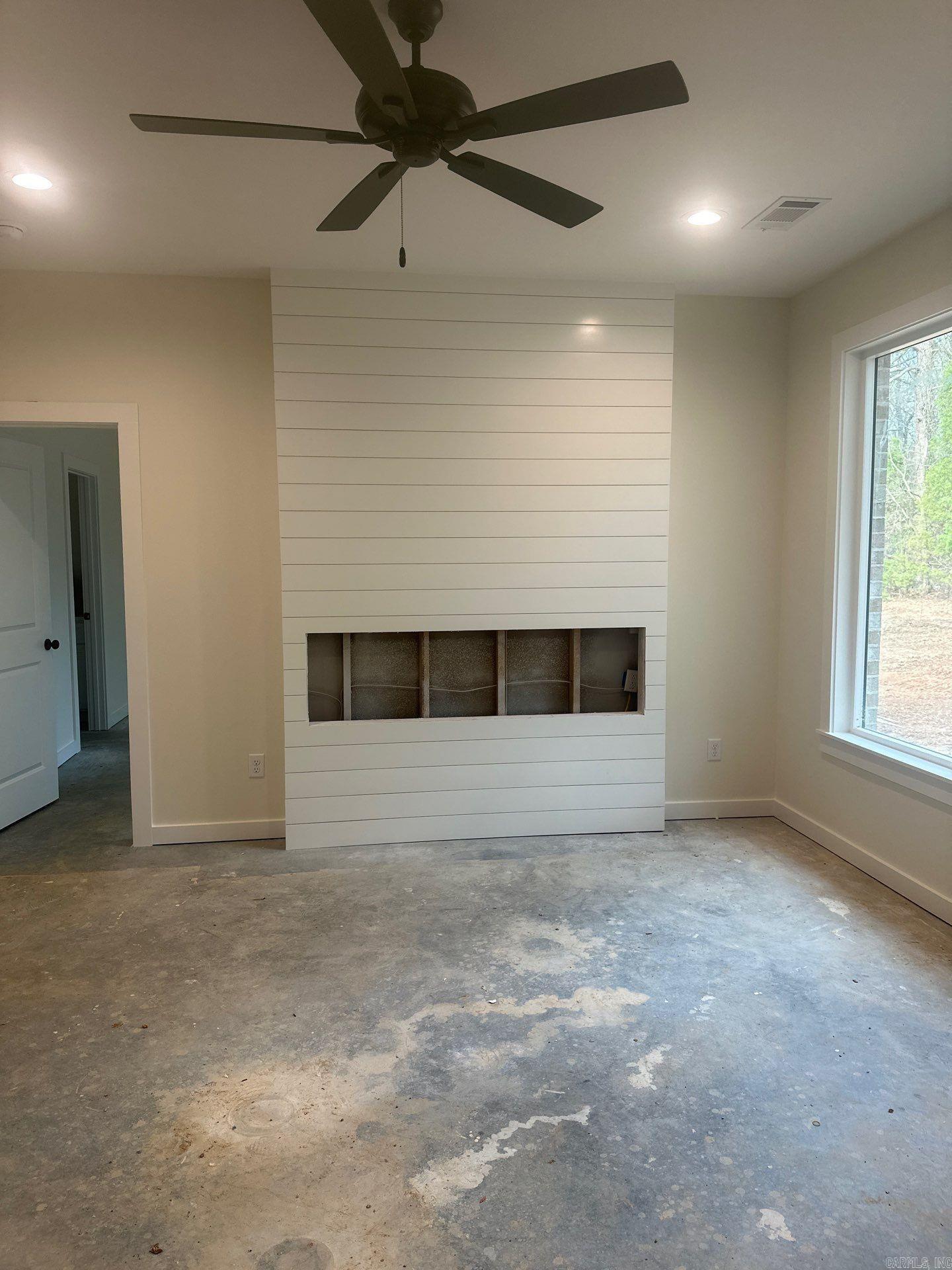 WOODLANDS CHALETS - Residential