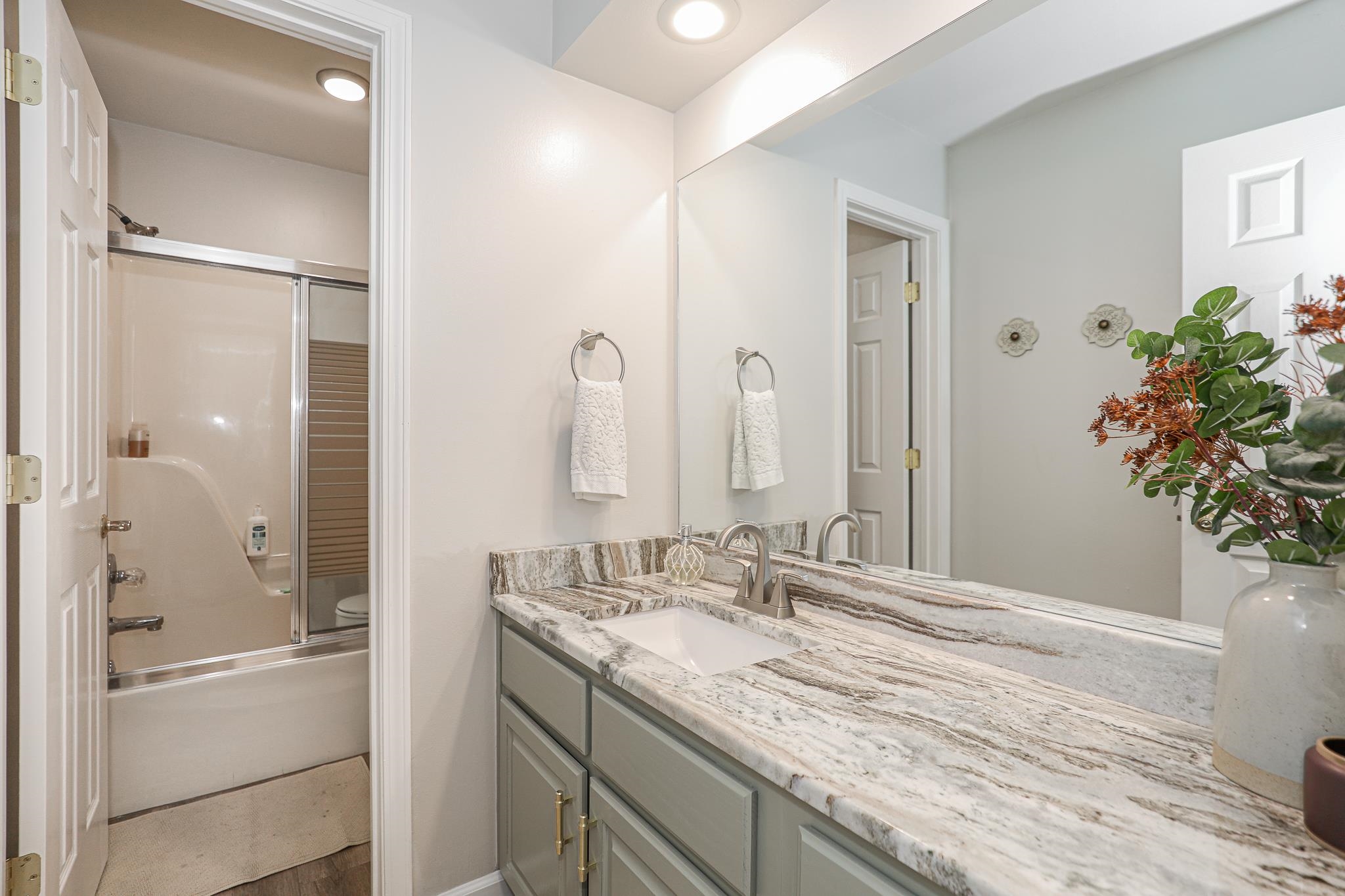 Eagle Point - Residential