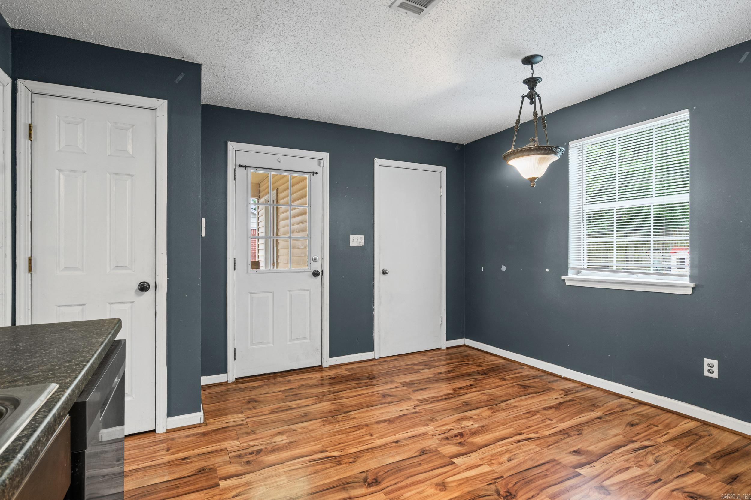 HARTWELL PLACE - Residential