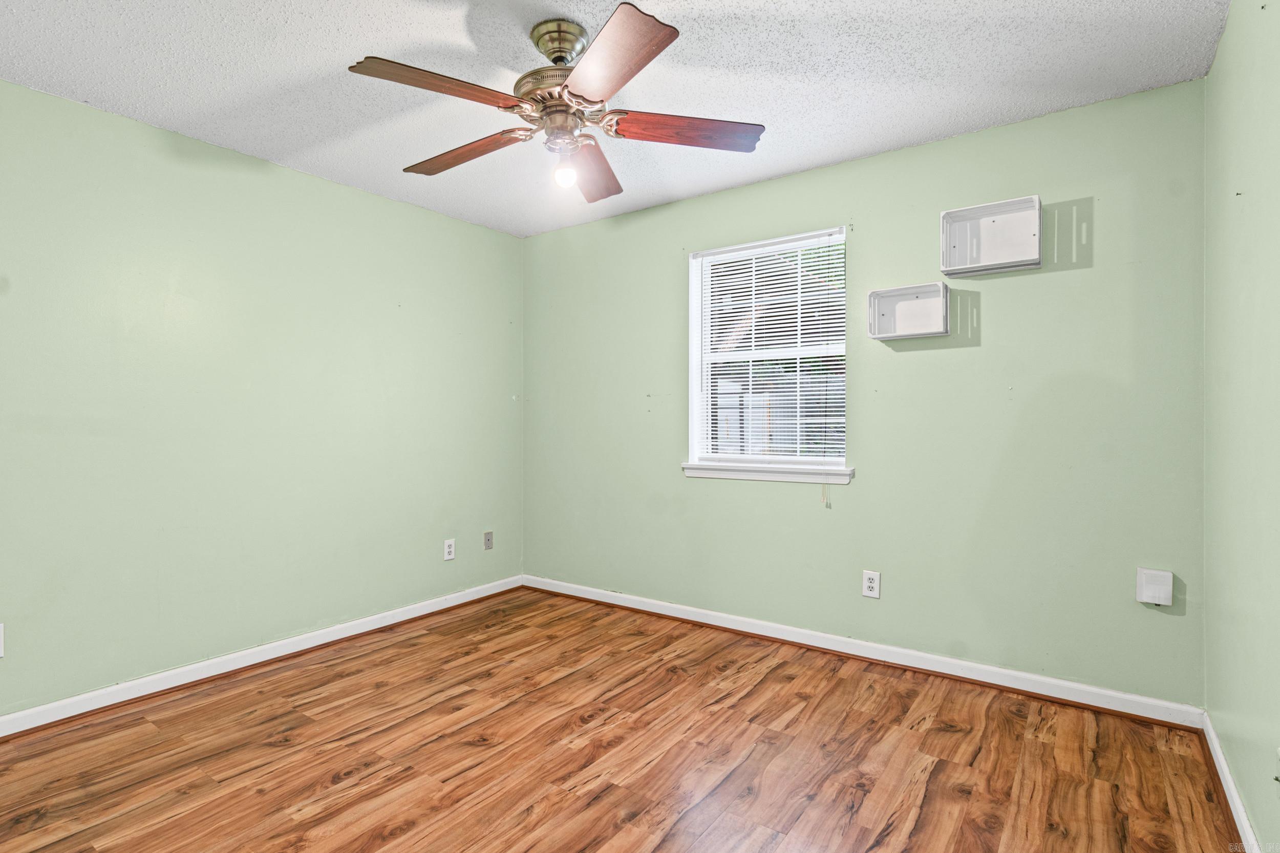 HARTWELL PLACE - Residential