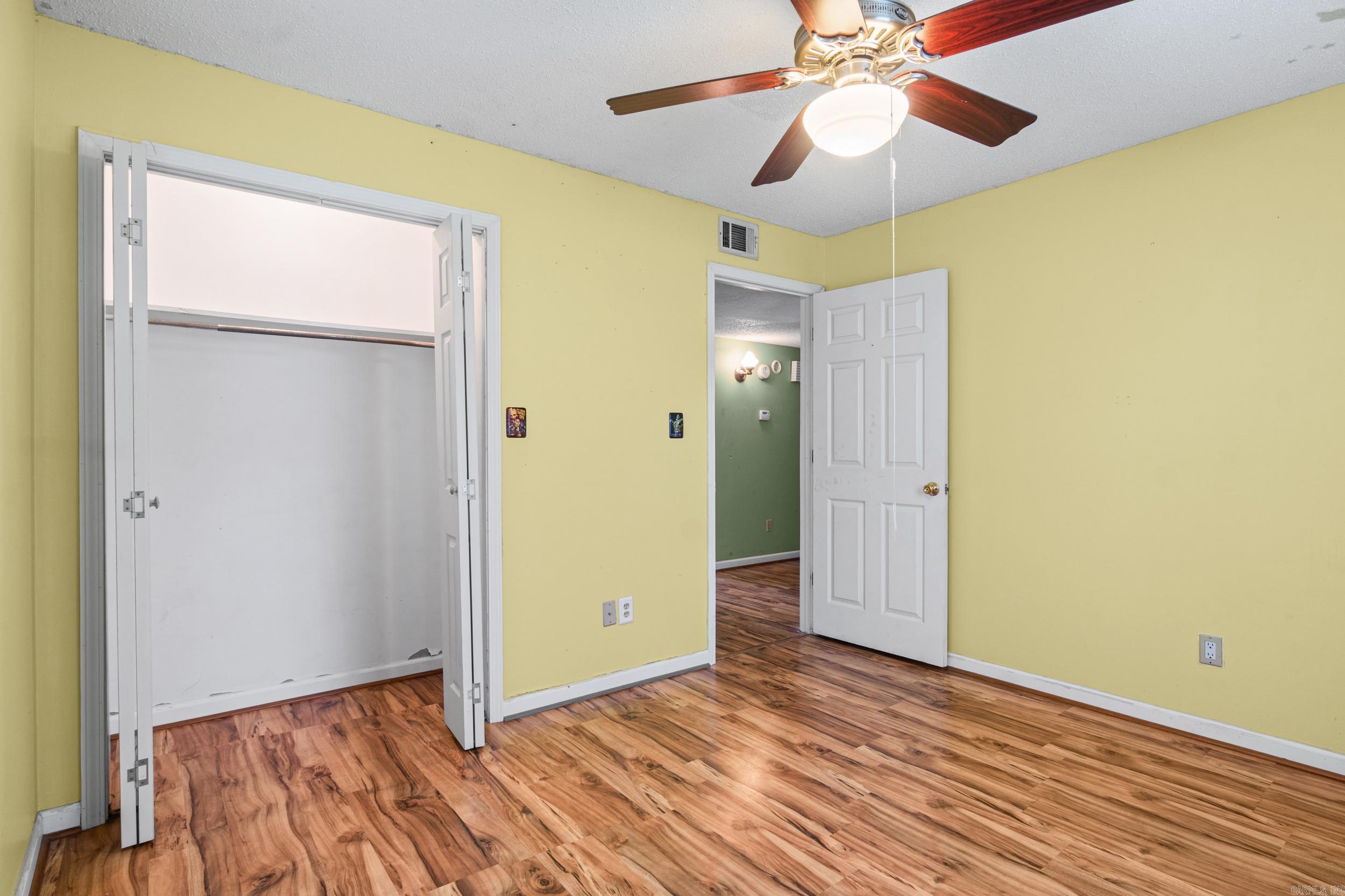 HARTWELL PLACE - Residential