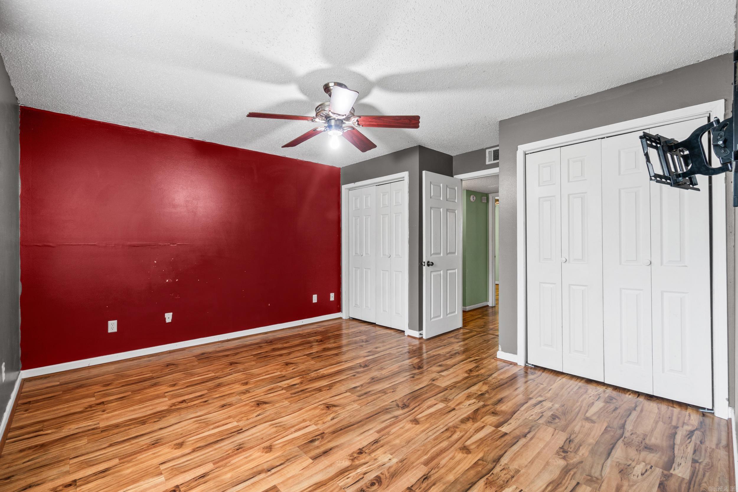 HARTWELL PLACE - Residential