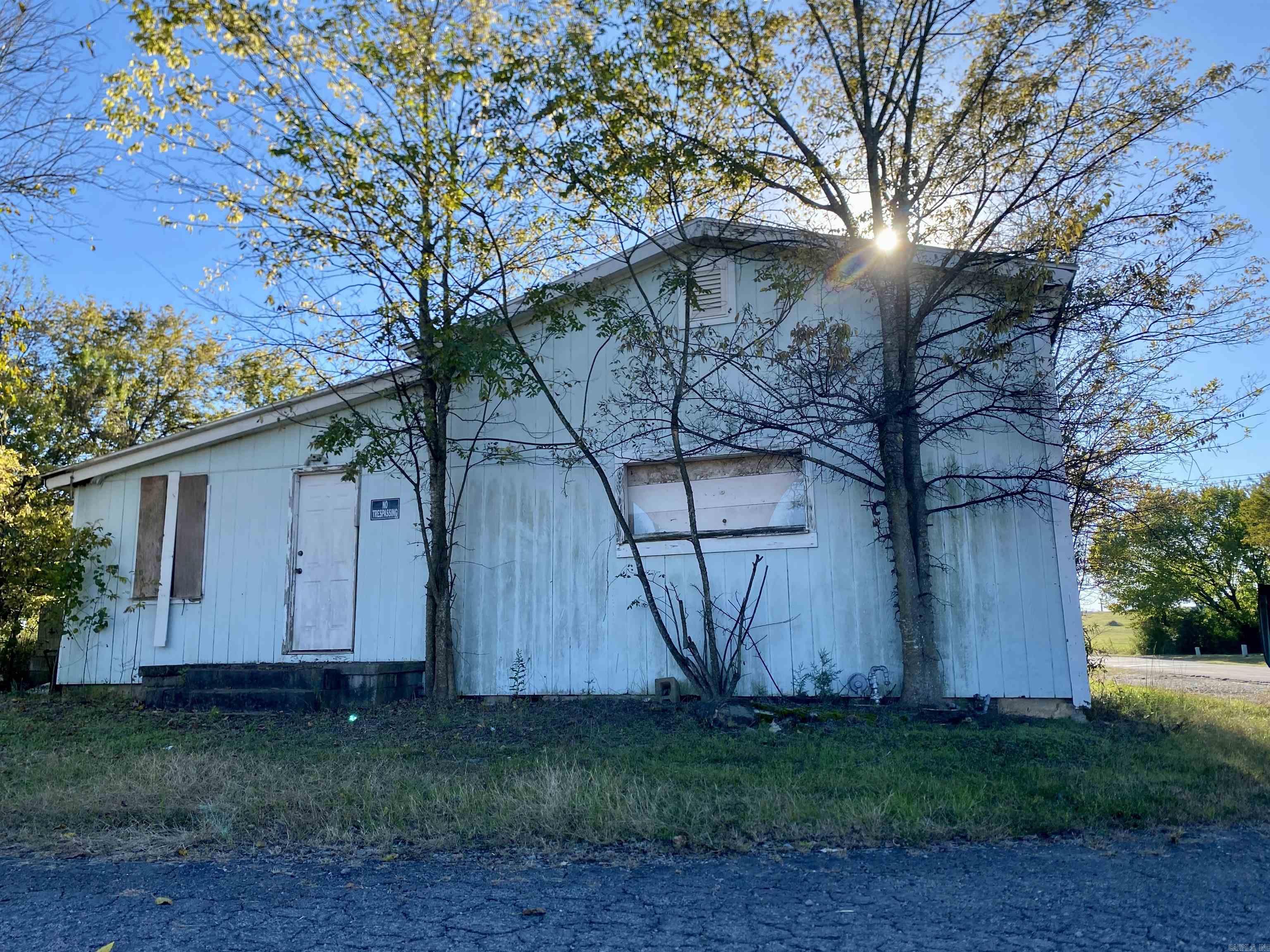 Metes & Bounds - Land