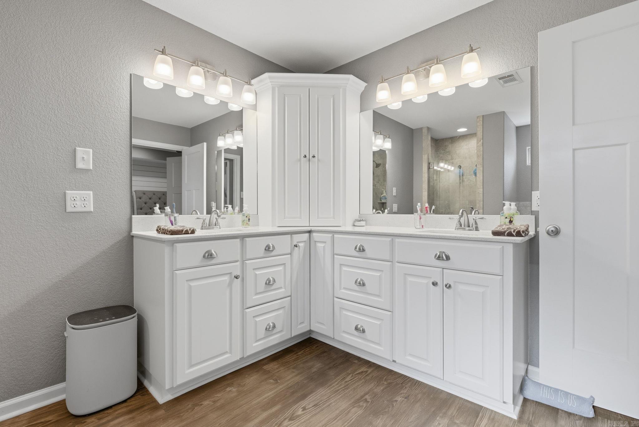 Jacob Creek - Residential