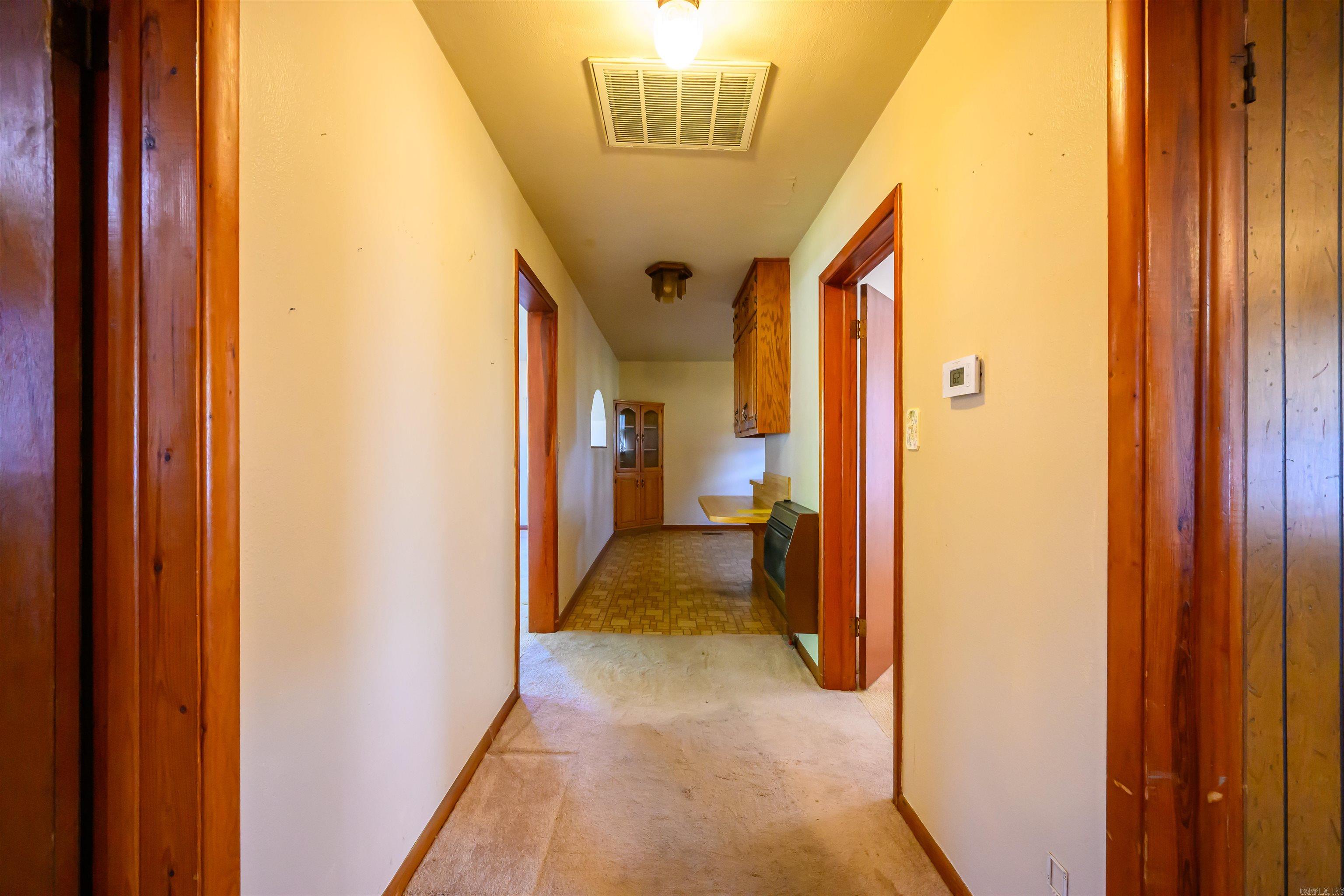 COLLEGE SQUARE - Residential