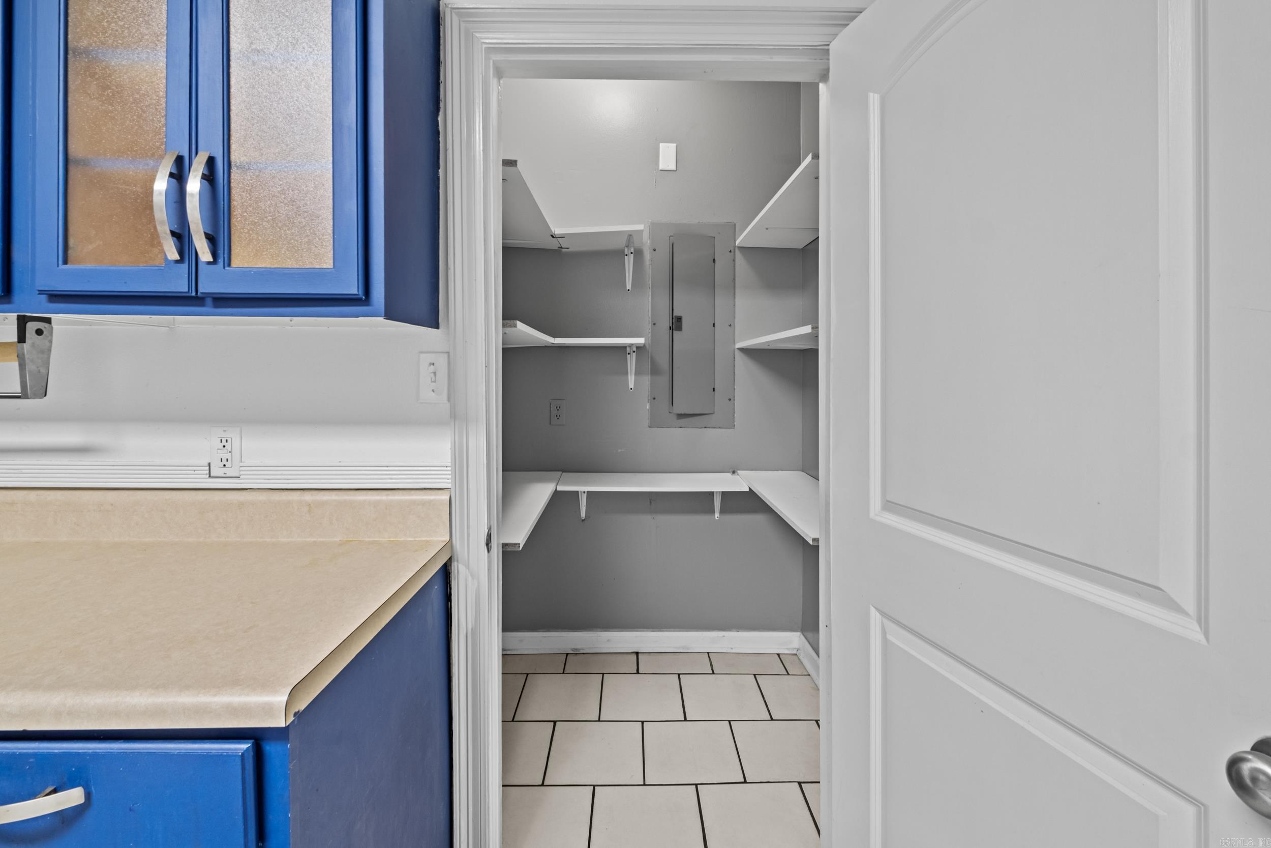 Holford 2nd - Residential