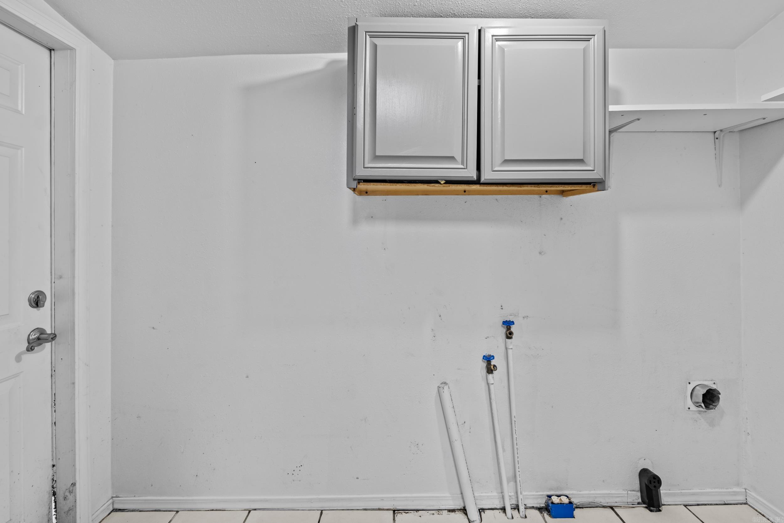 Holford 2nd - Residential