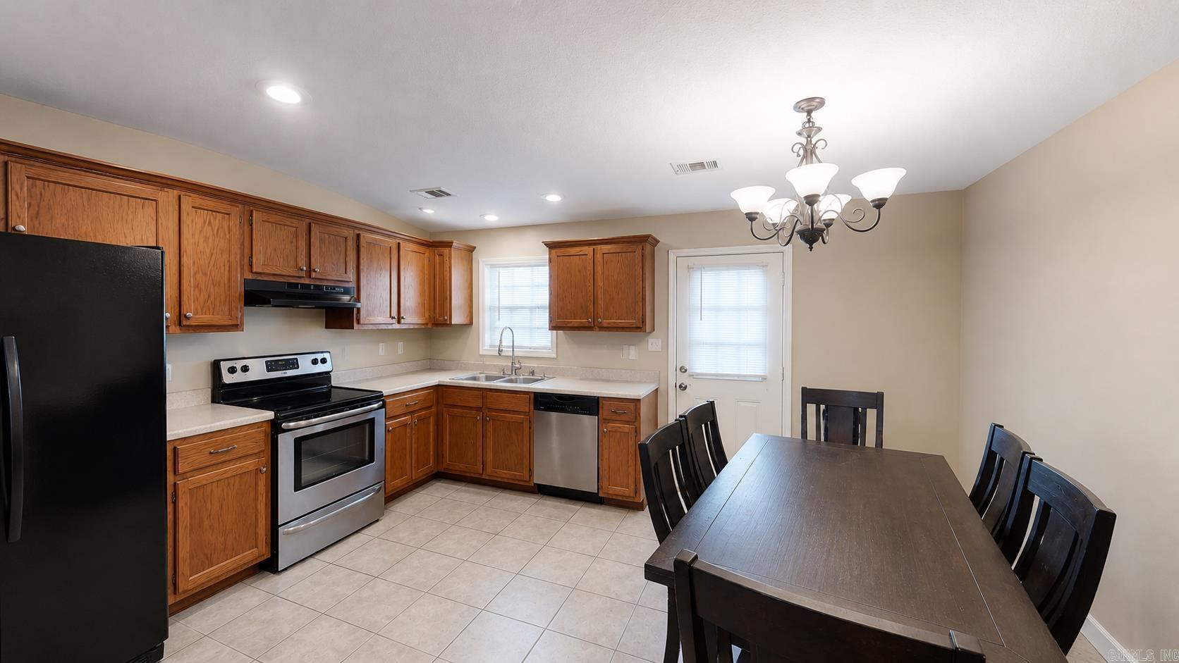 Len-Ford Village - Residential