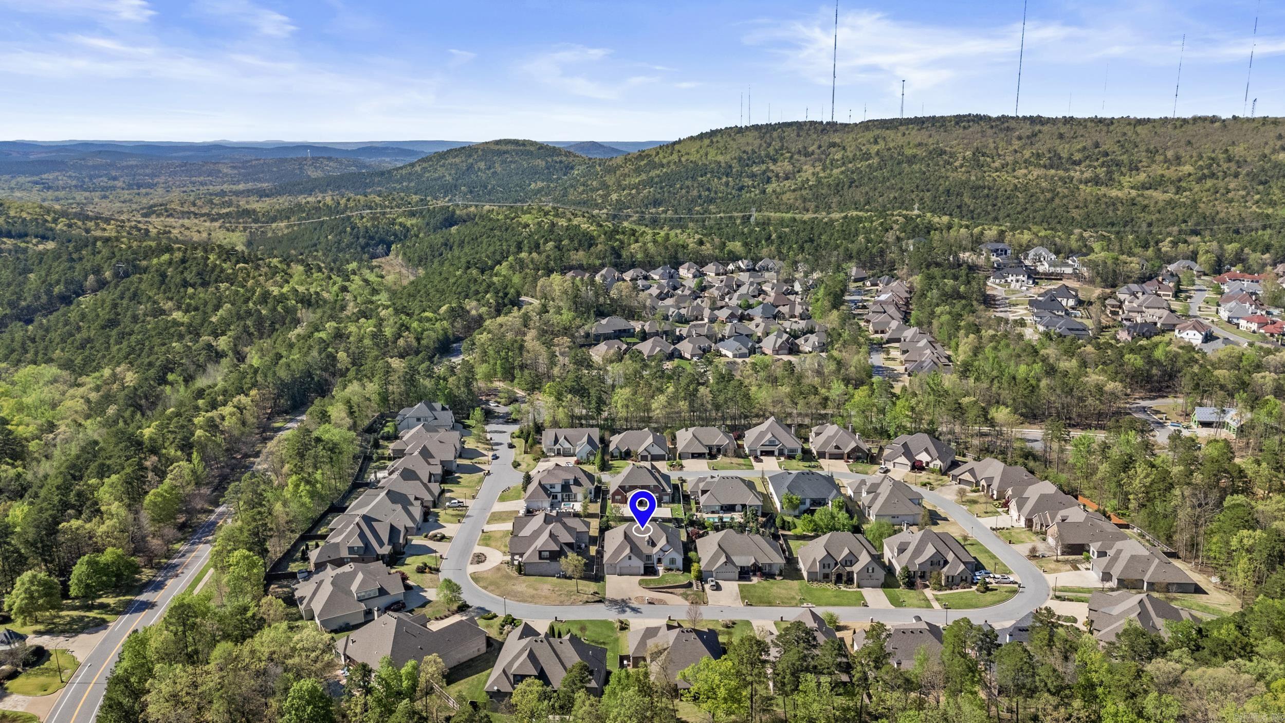CHENAL VALLEY "MIRABEL COURT" - Residential