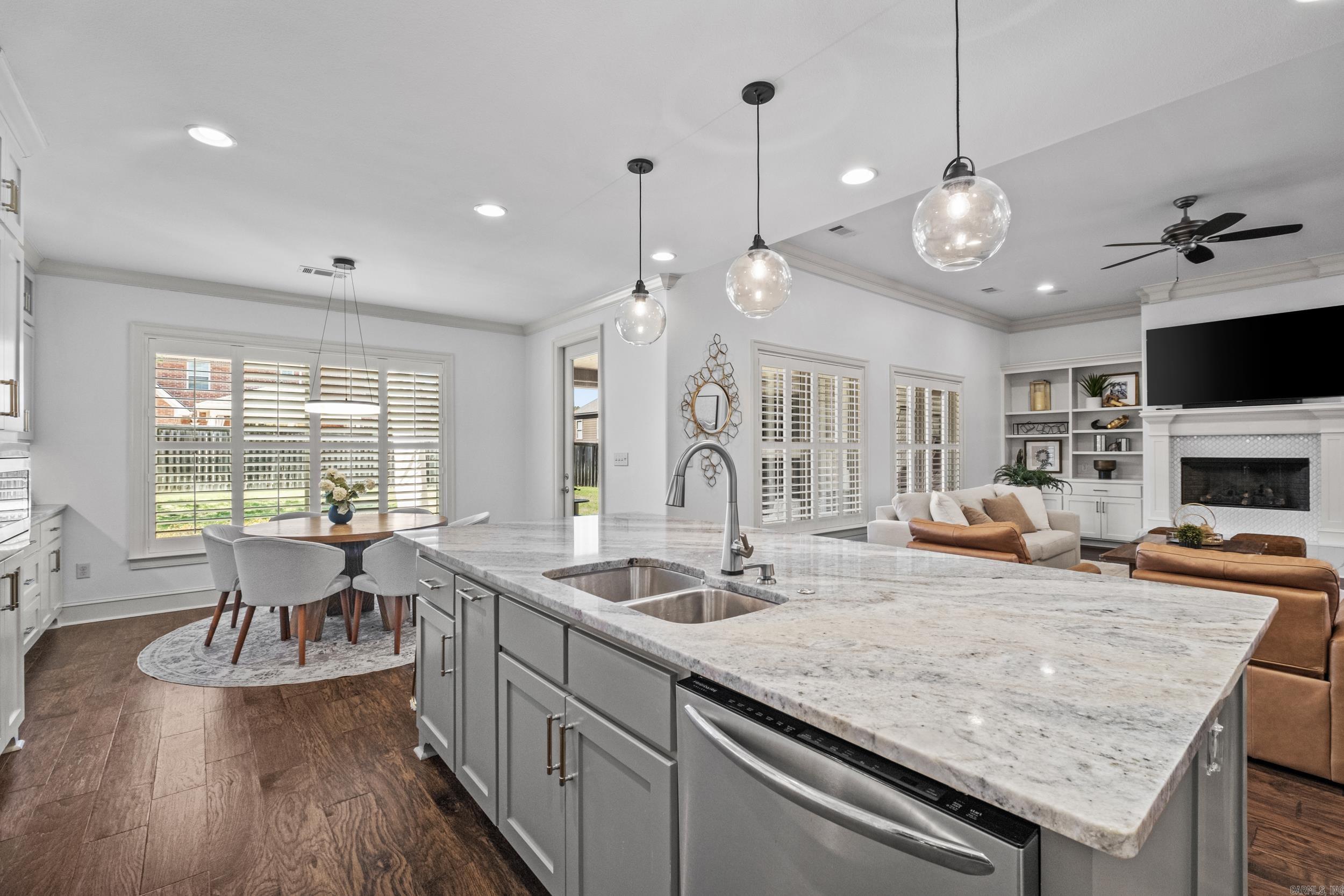 CHENAL VALLEY "MIRABEL COURT" - Residential