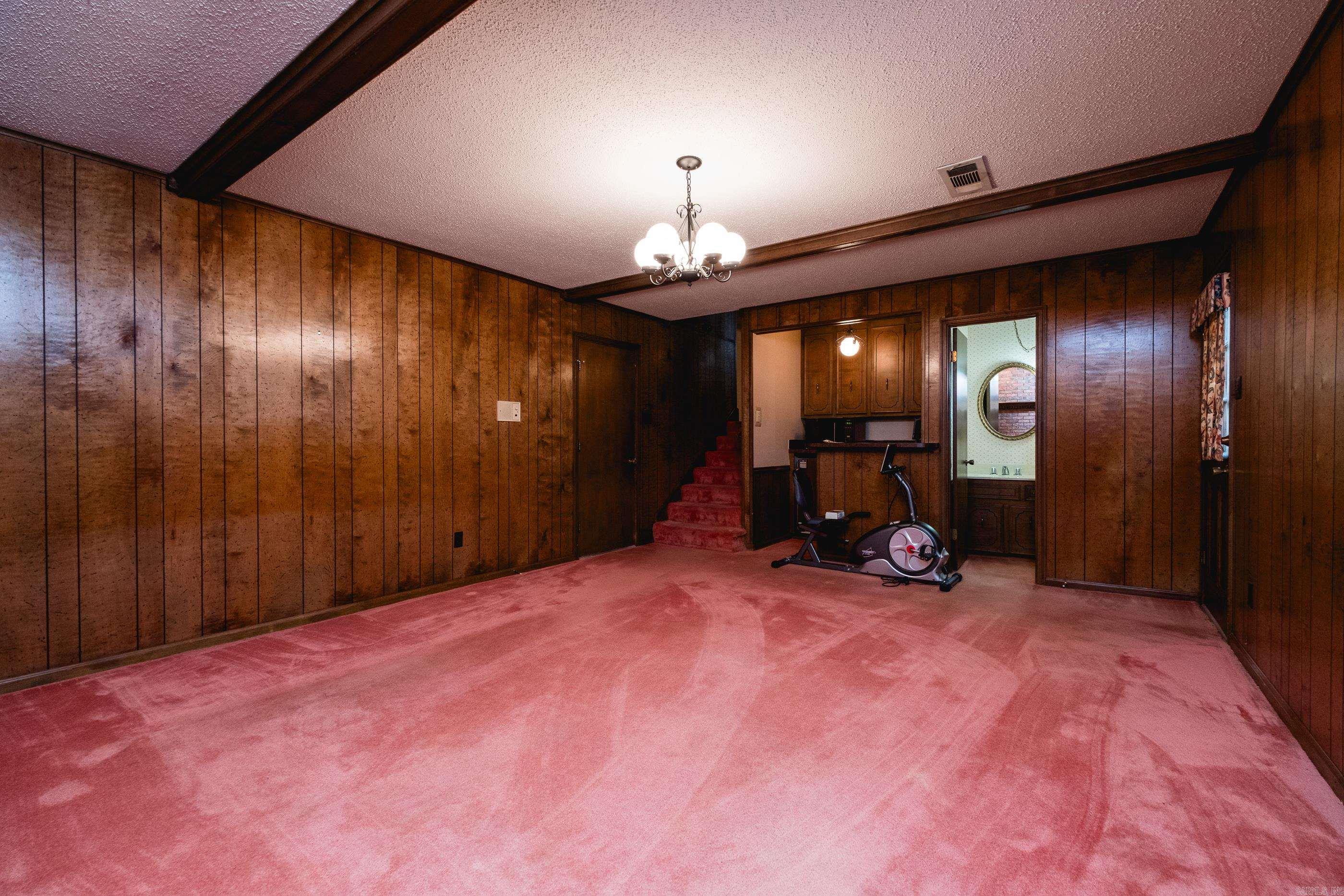 ECHO VALLEY - Residential