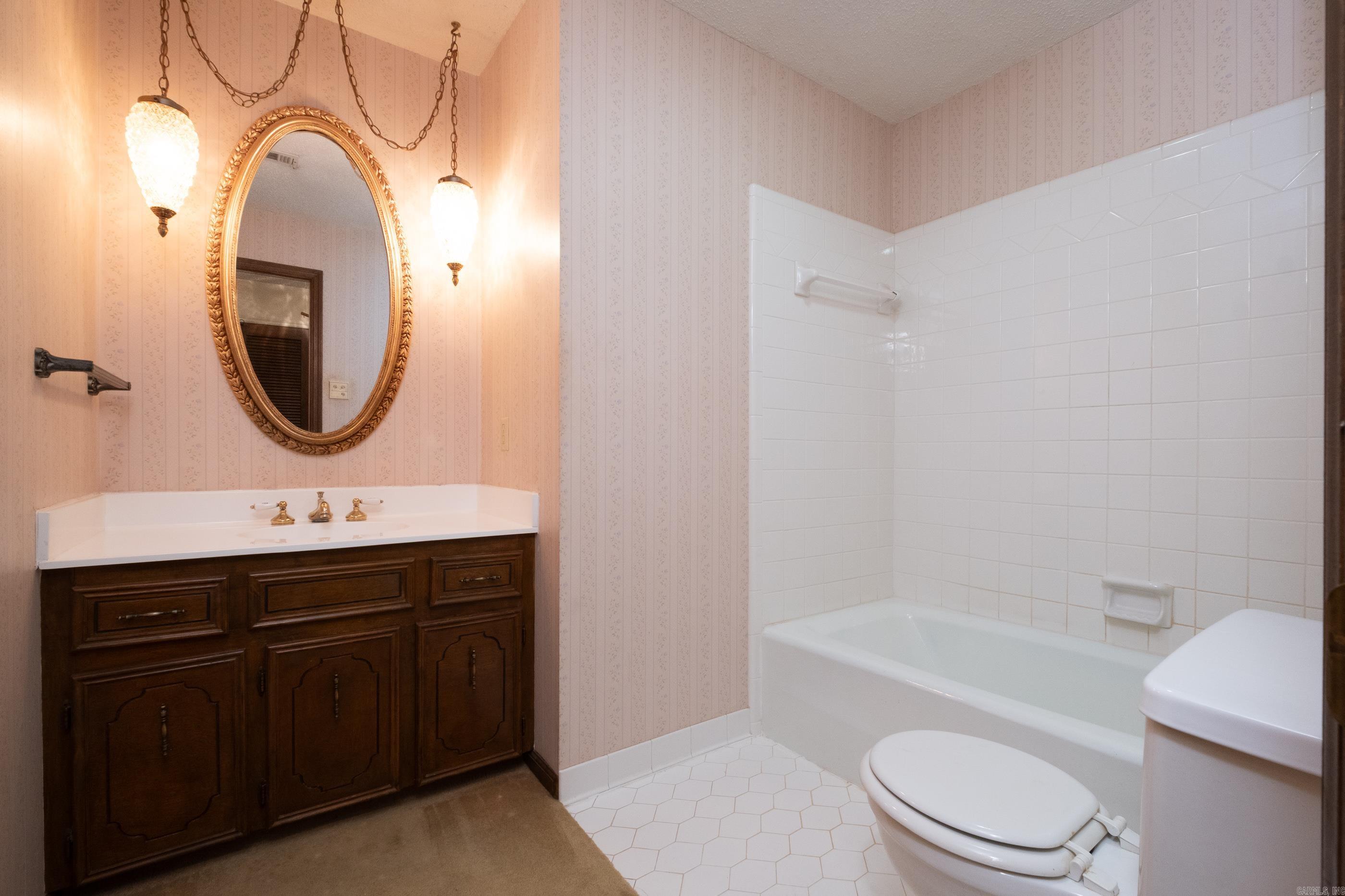 ECHO VALLEY - Residential