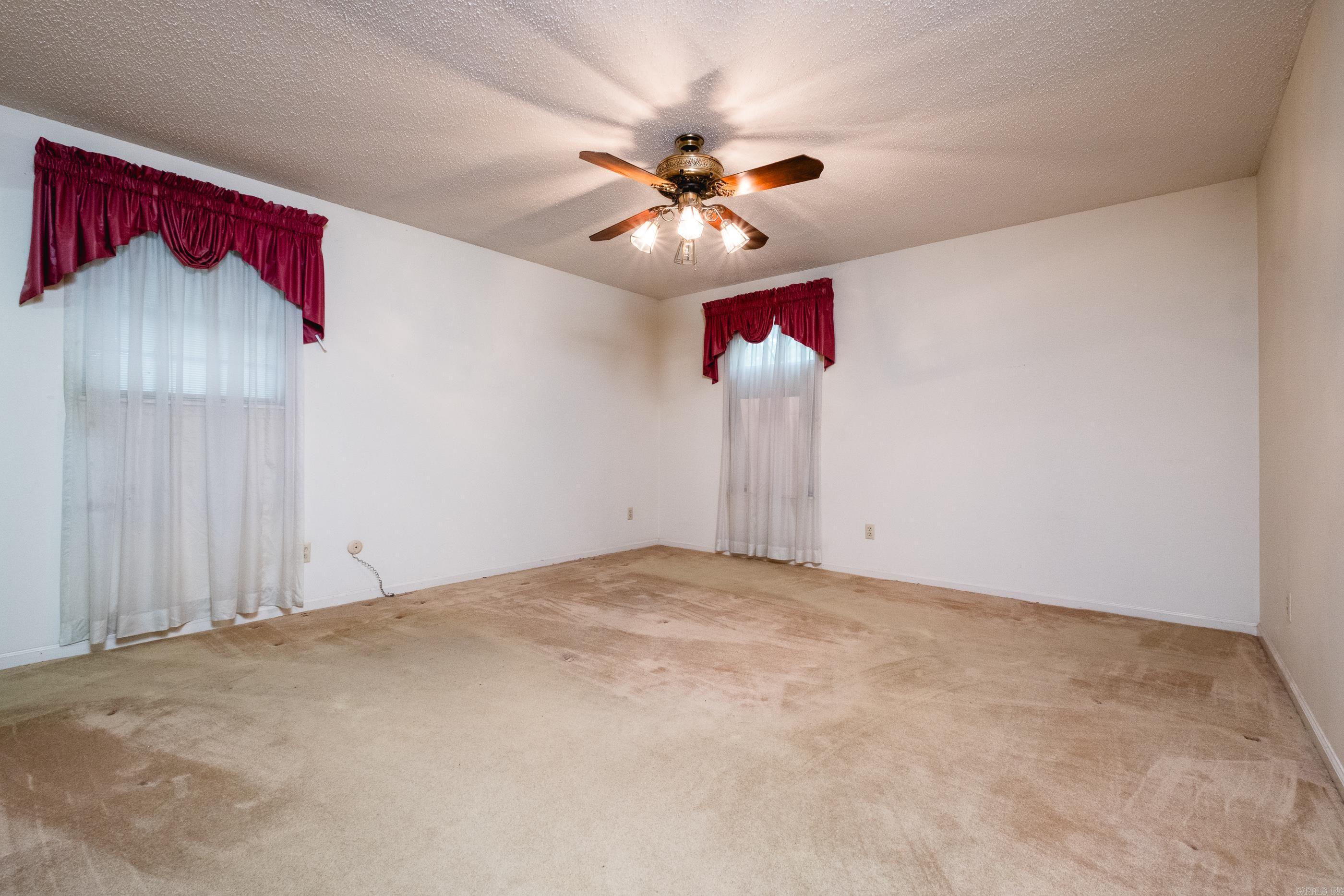 ECHO VALLEY - Residential