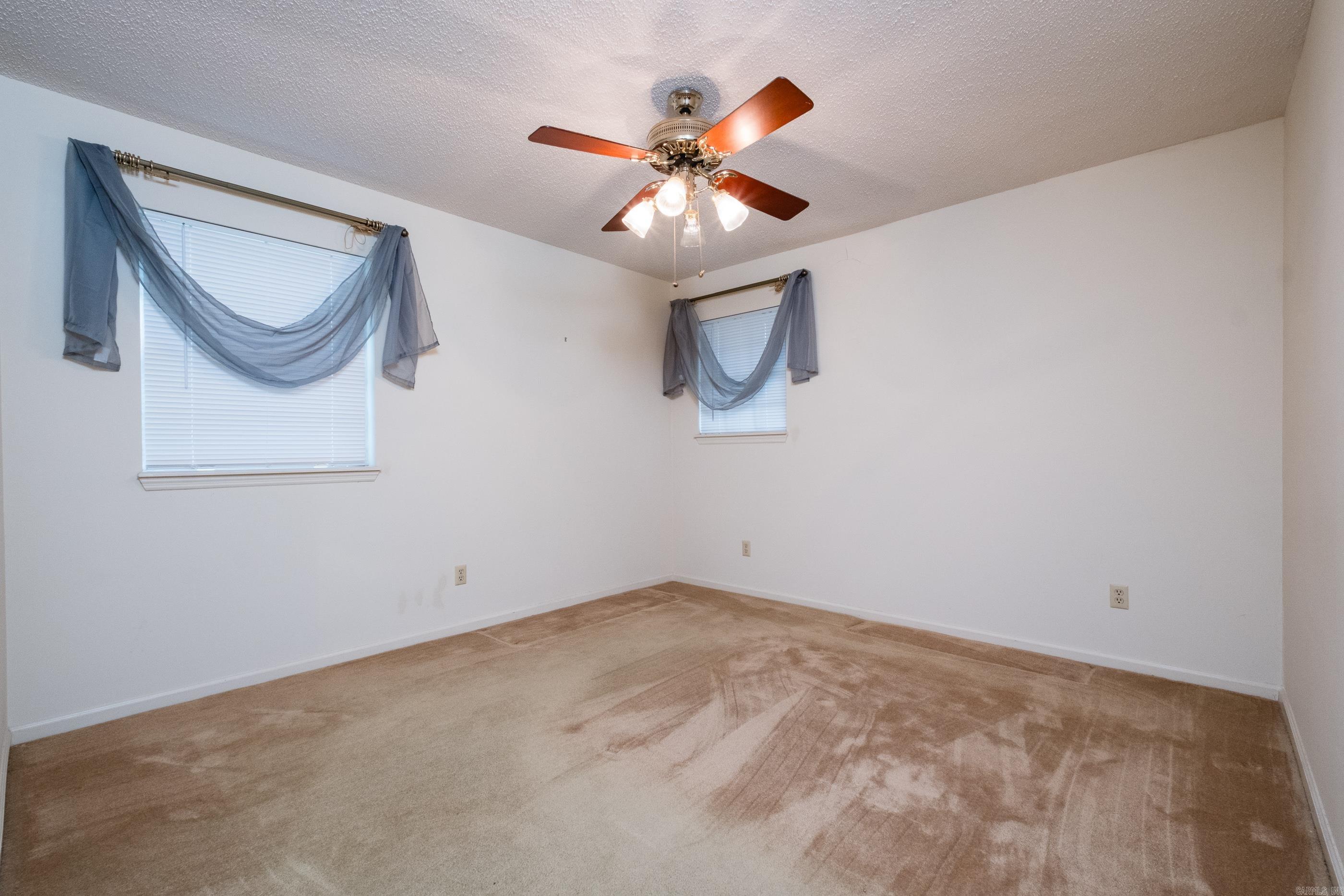 ECHO VALLEY - Residential