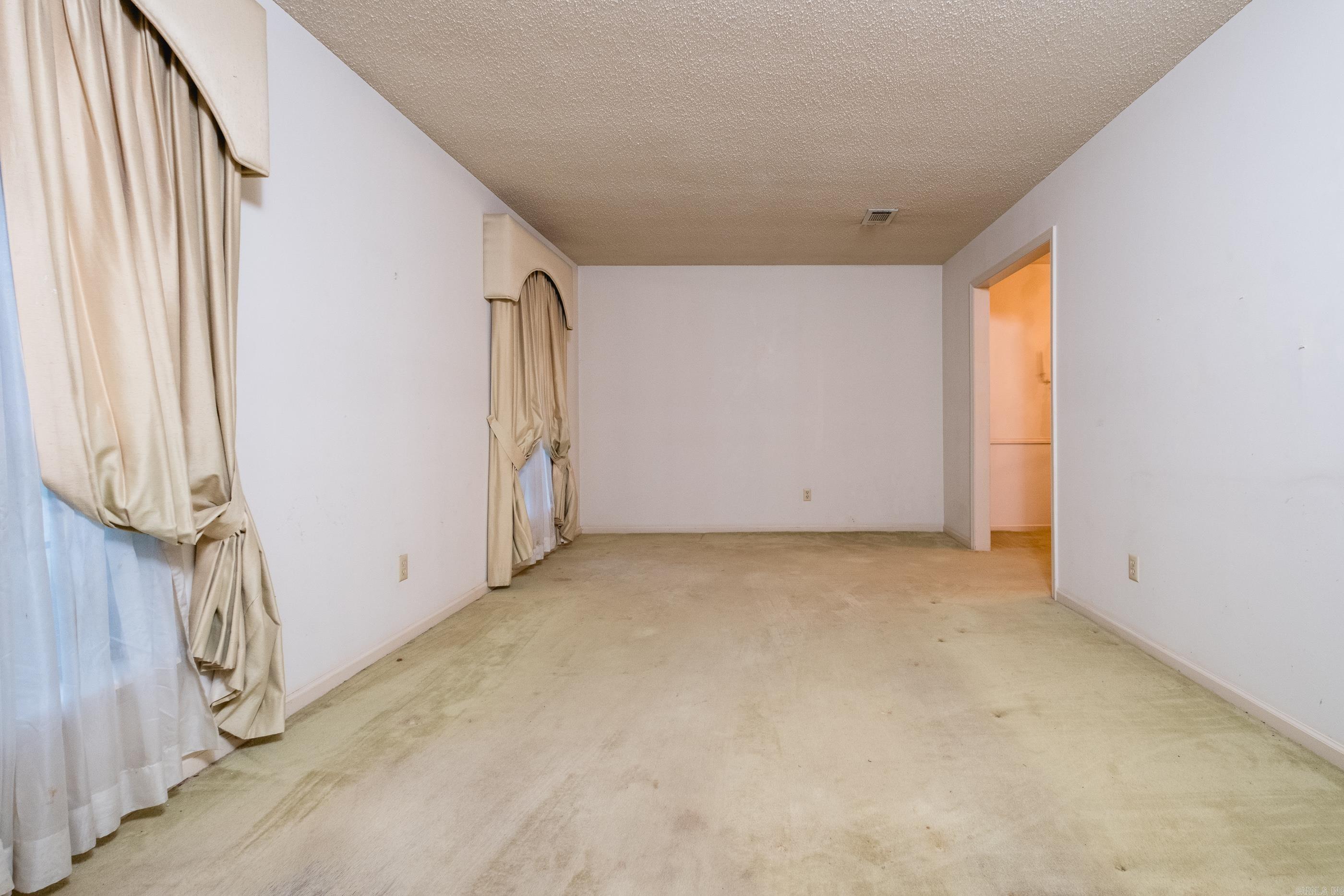 ECHO VALLEY - Residential