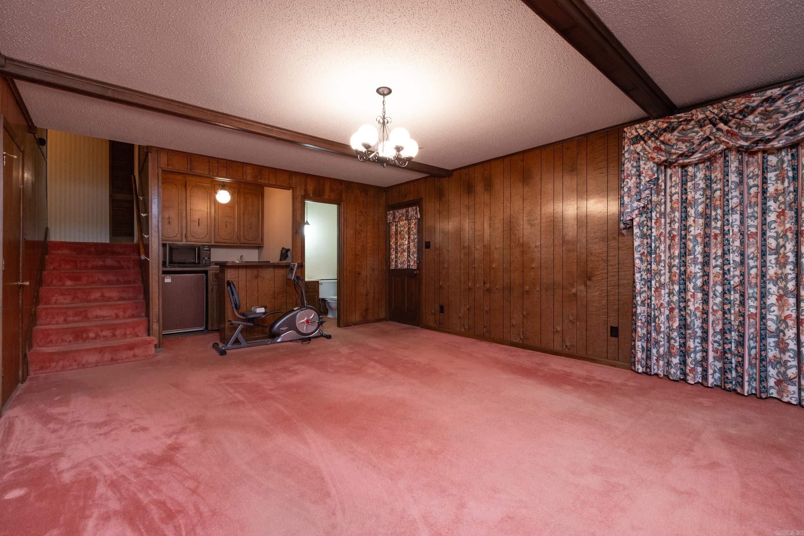 ECHO VALLEY - Residential