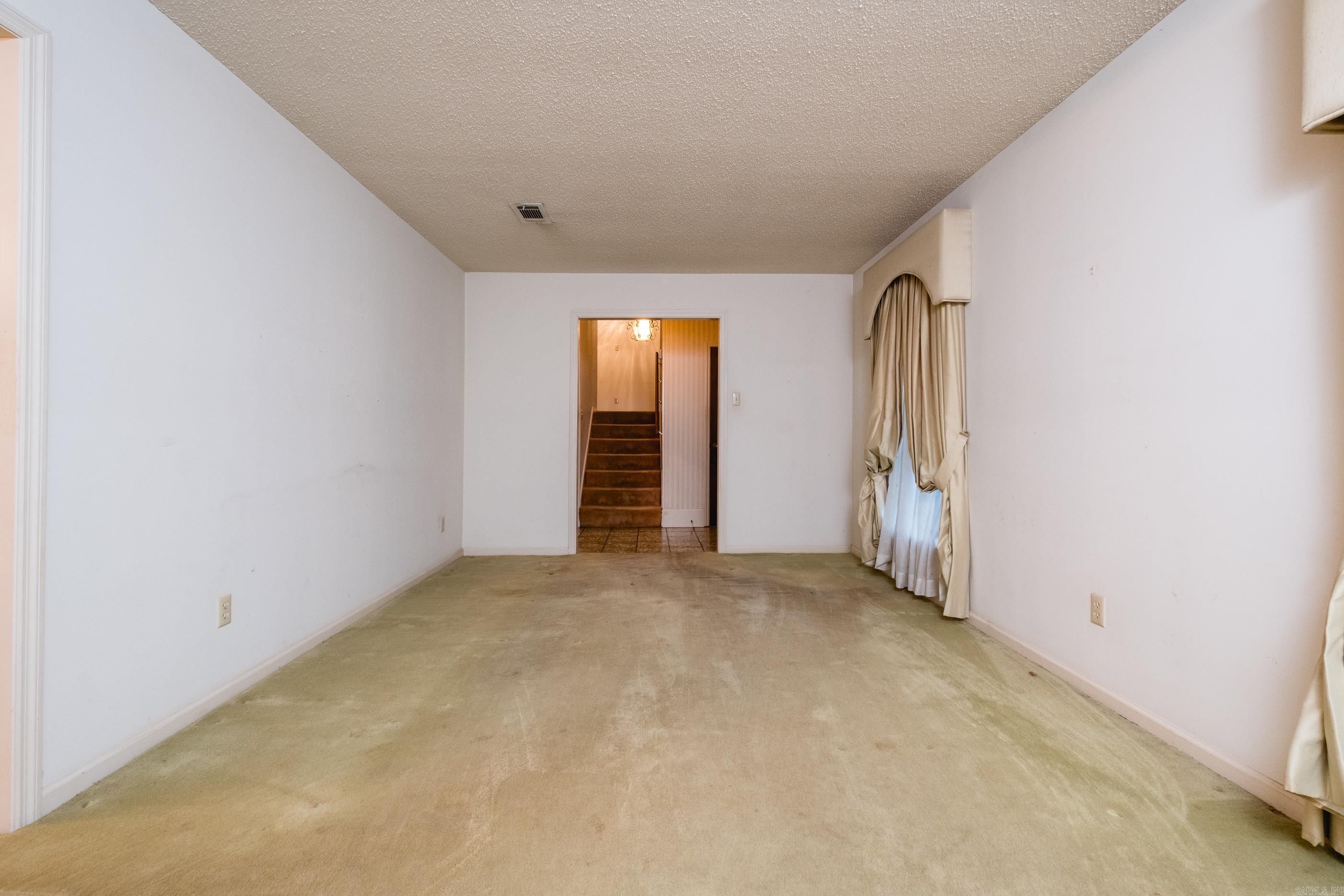 ECHO VALLEY - Residential