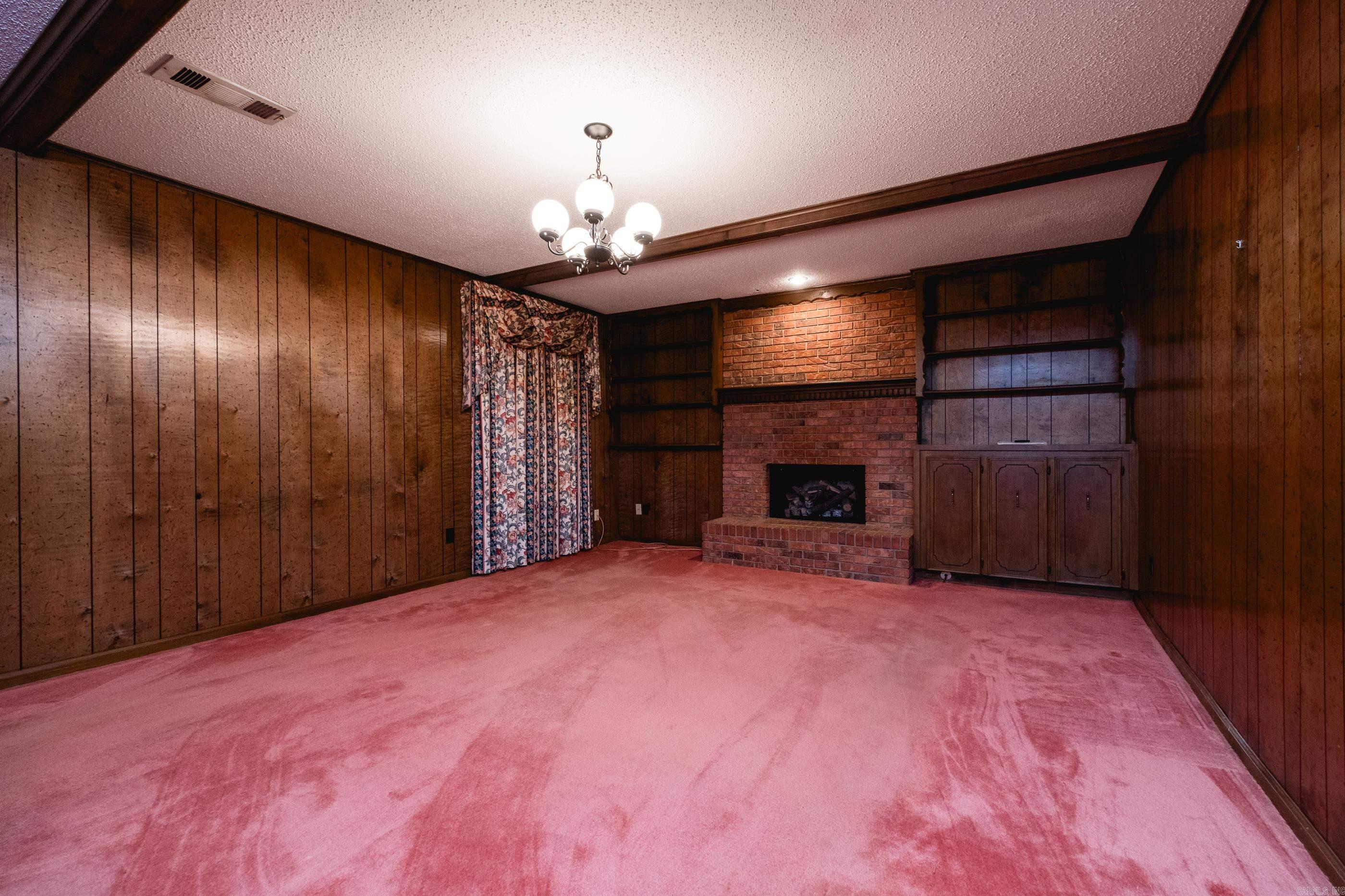 ECHO VALLEY - Residential