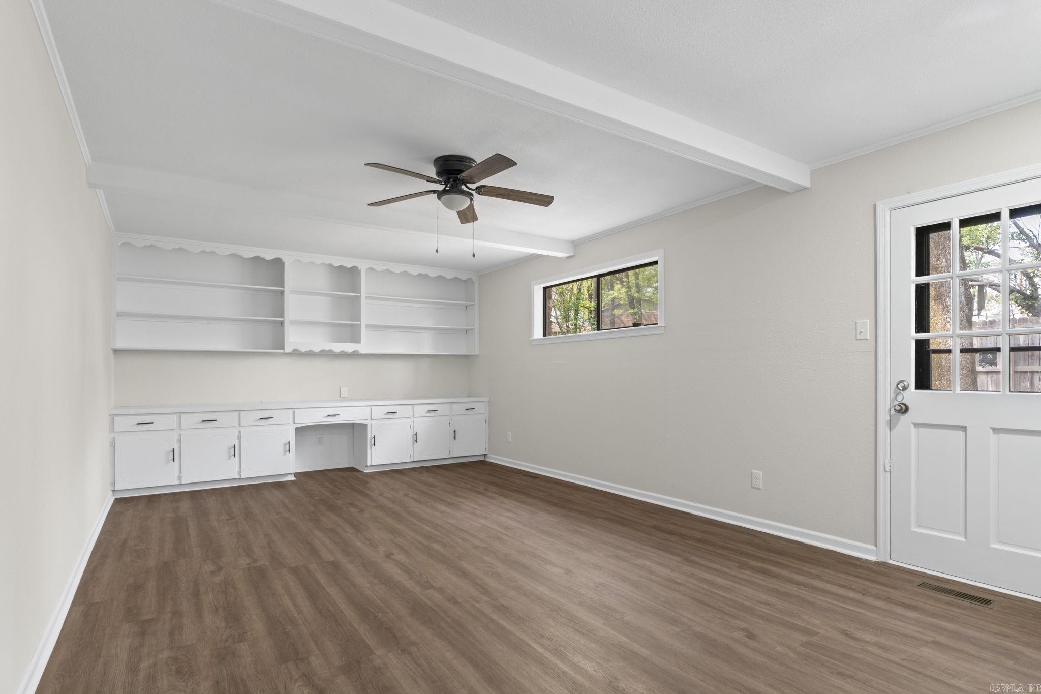 LAKEWOOD NE - Residential