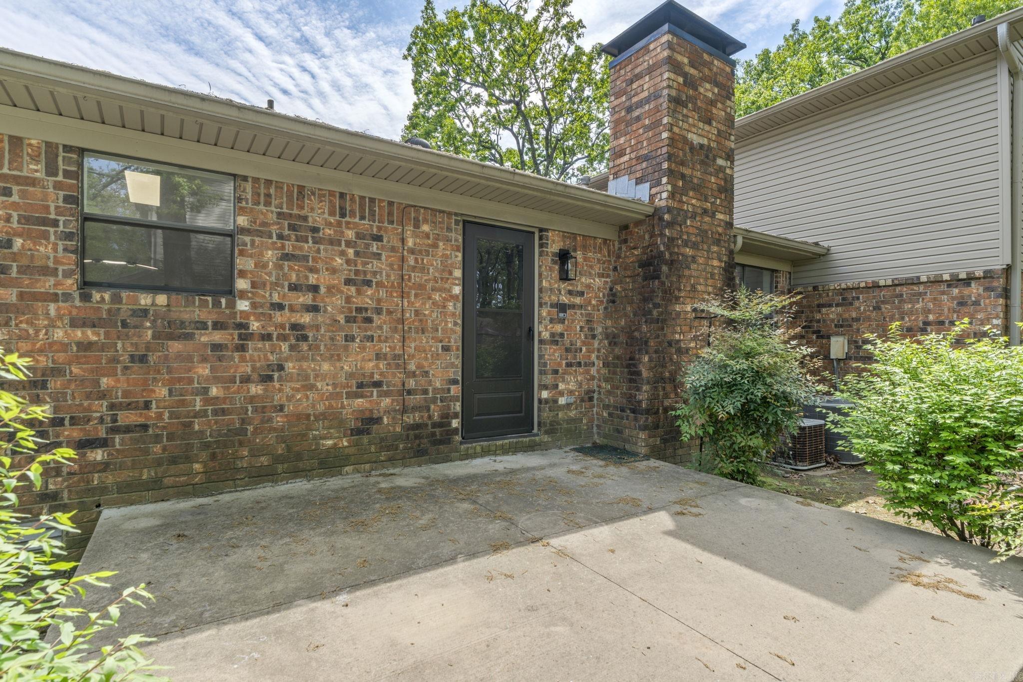 LAKEWOOD NE - Residential