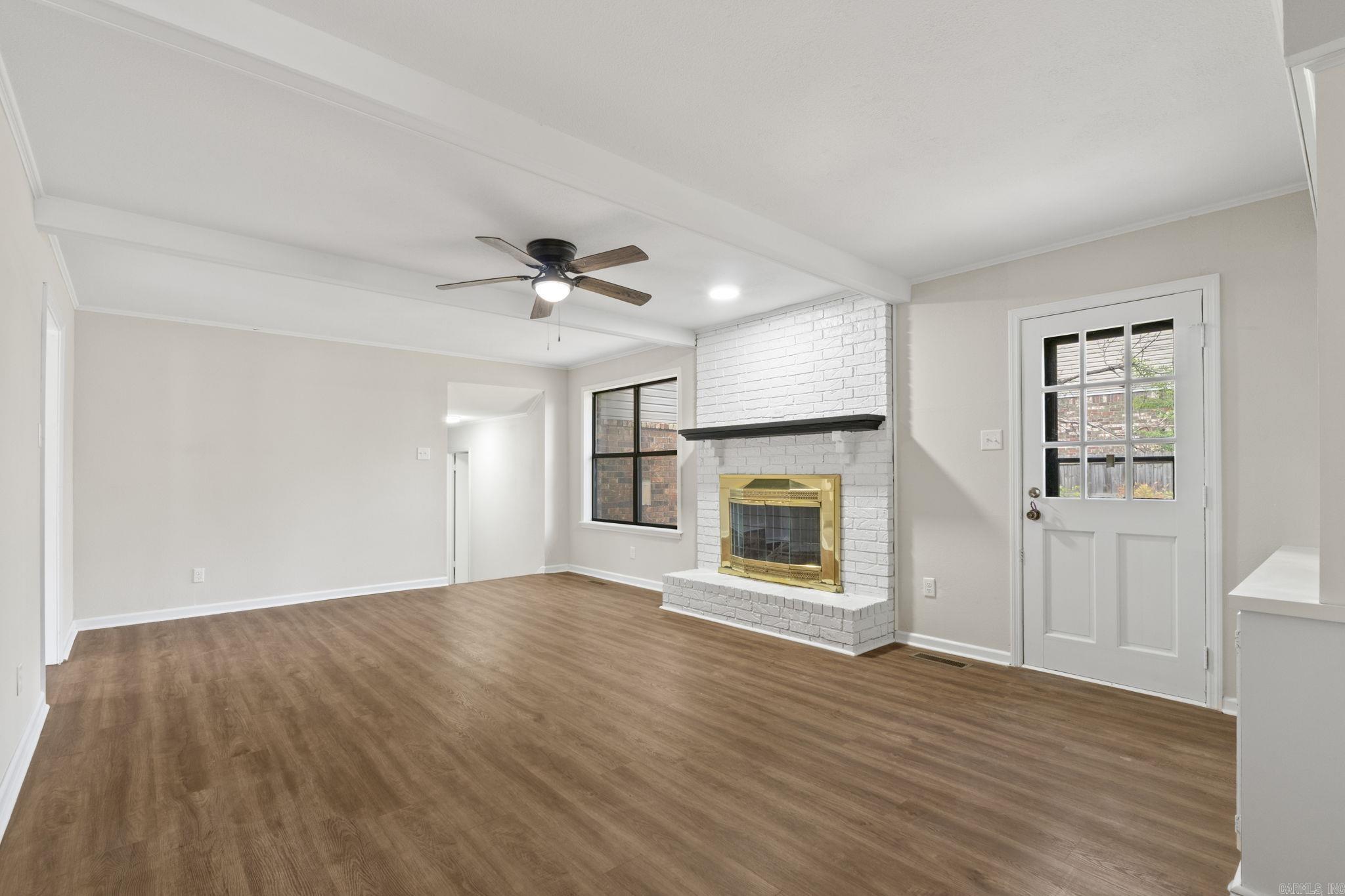 LAKEWOOD NE - Residential