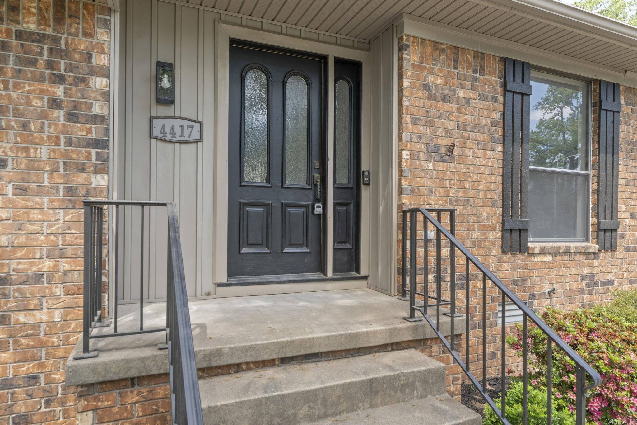 LAKEWOOD NE - Residential