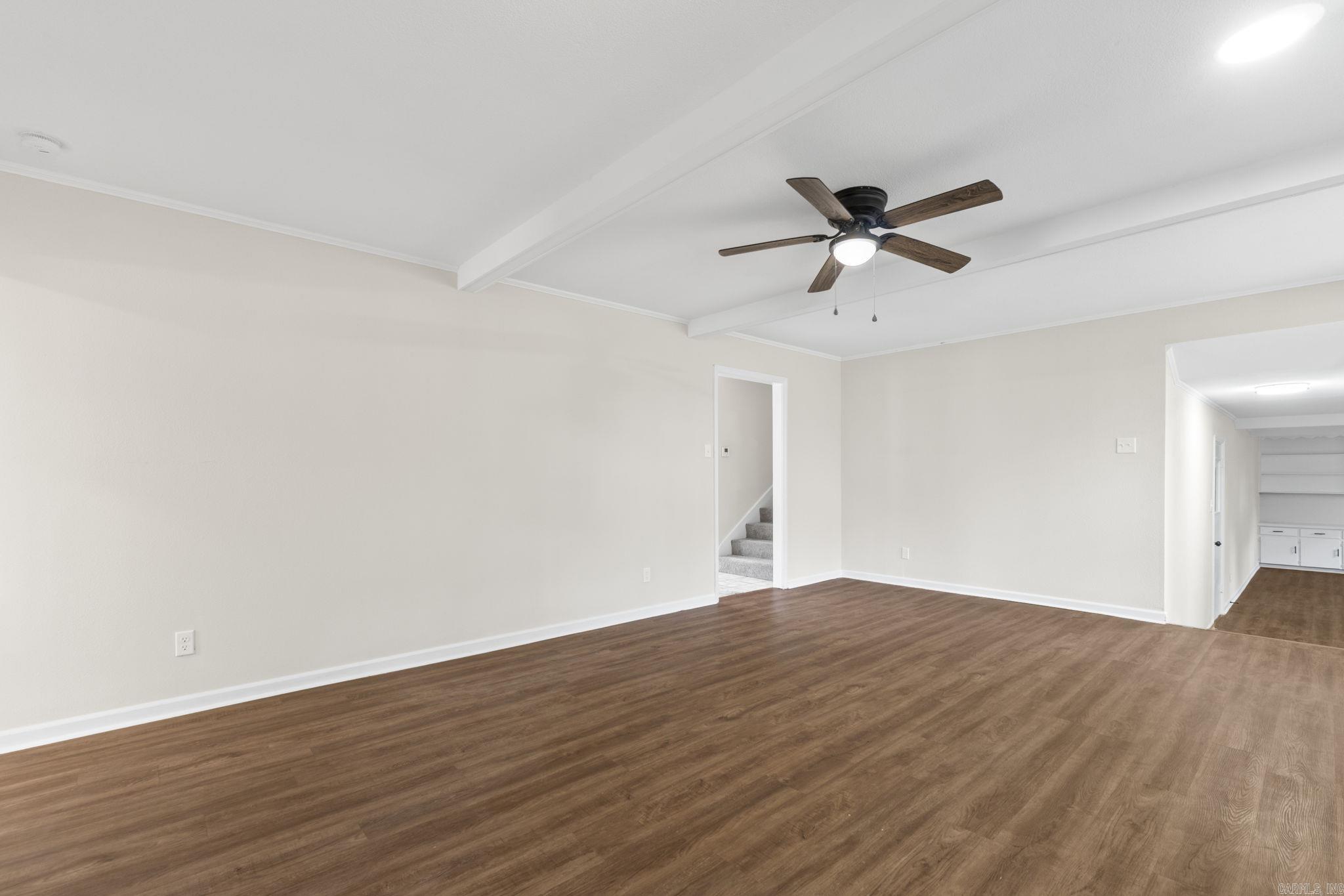 LAKEWOOD NE - Residential