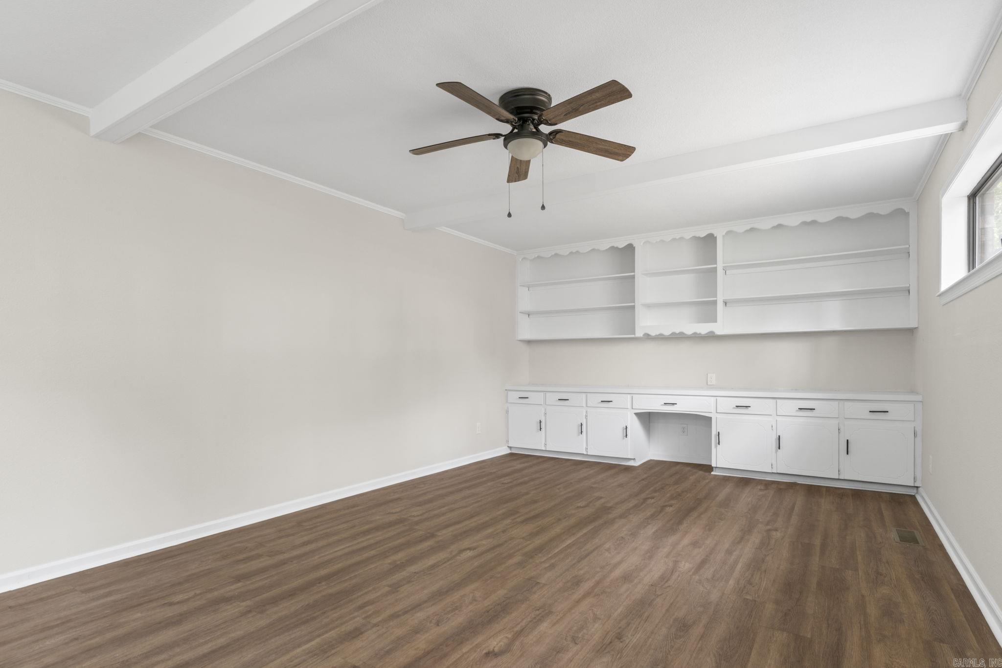 LAKEWOOD NE - Residential