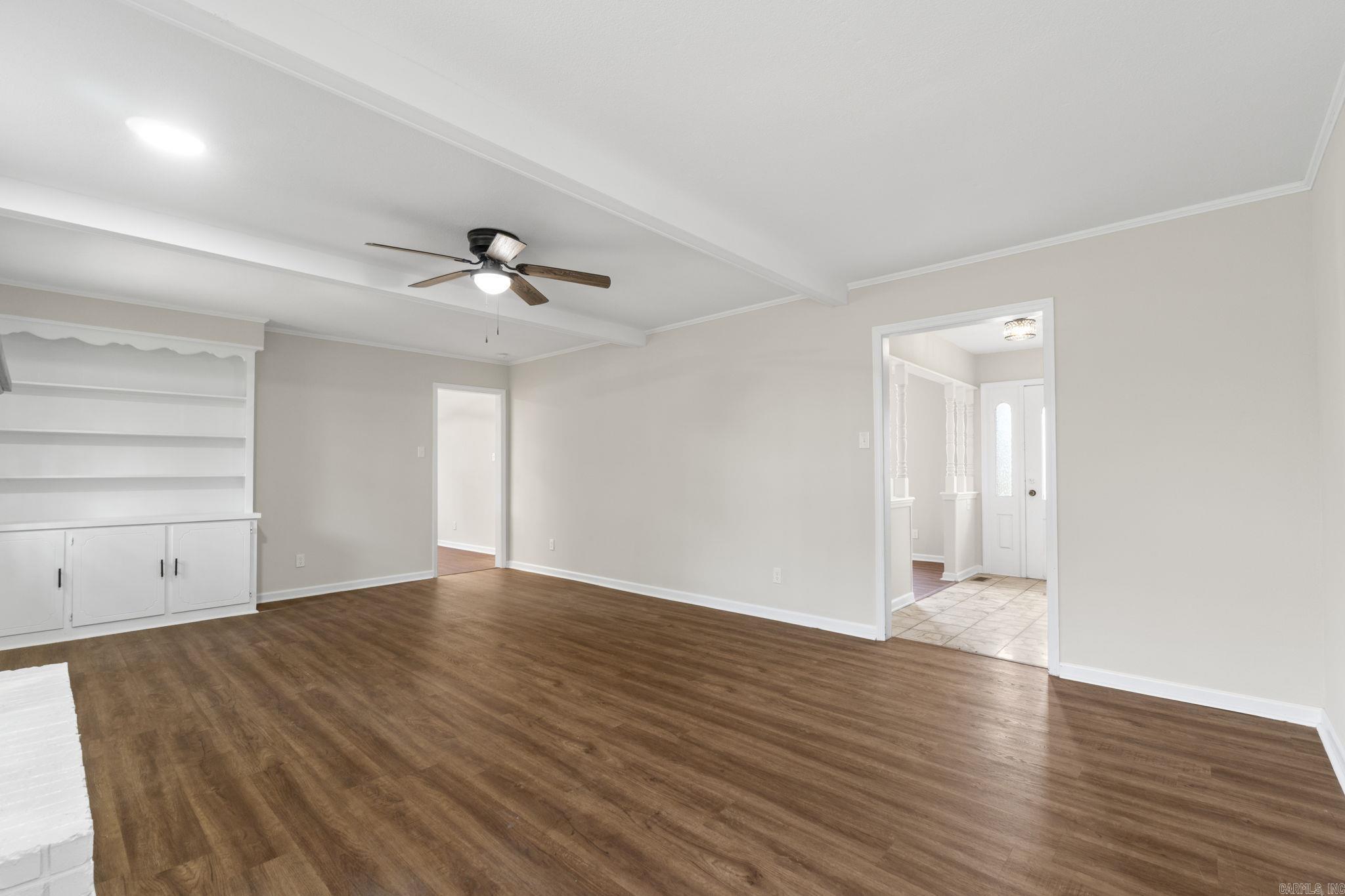 LAKEWOOD NE - Residential