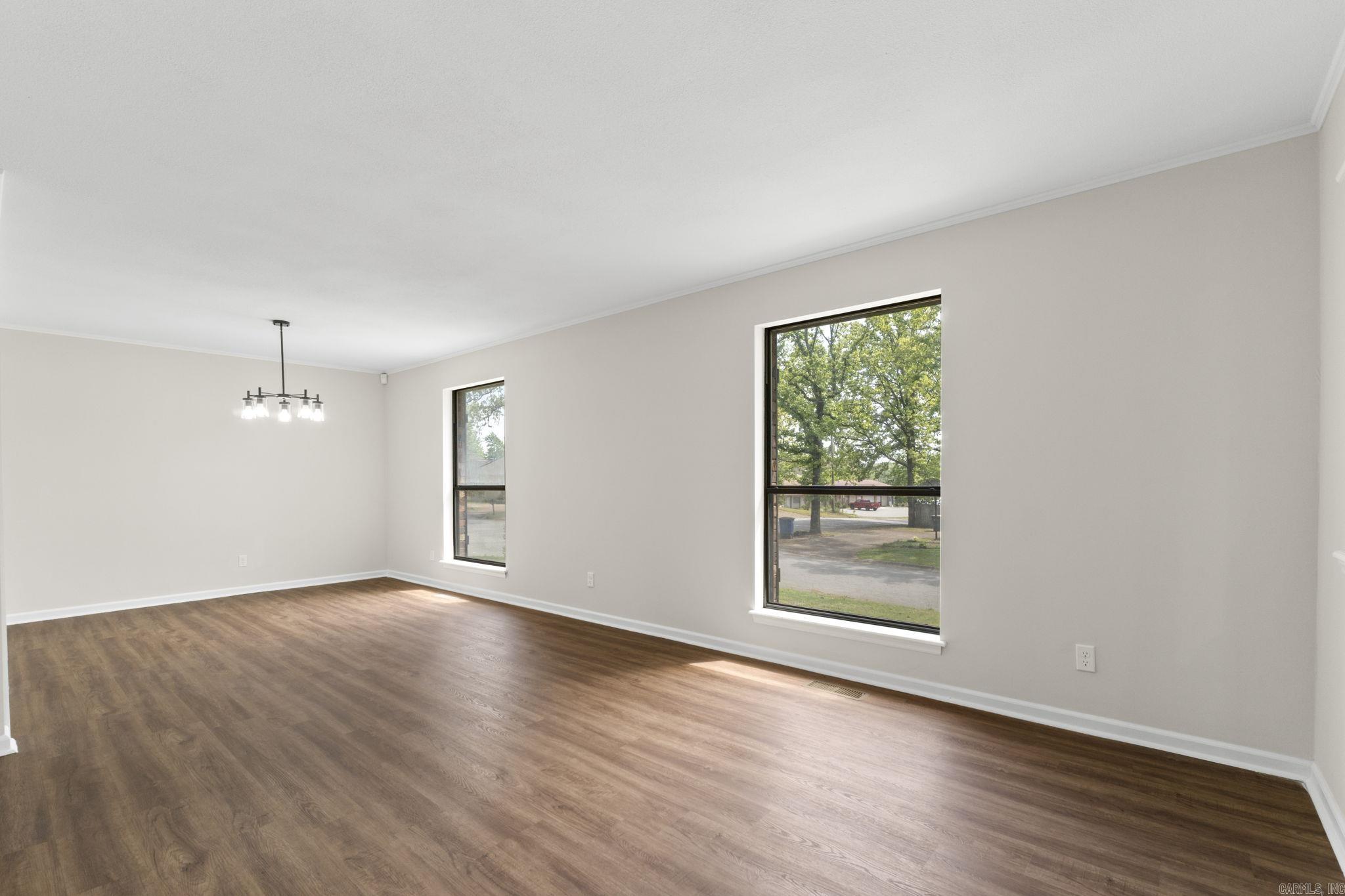 LAKEWOOD NE - Residential