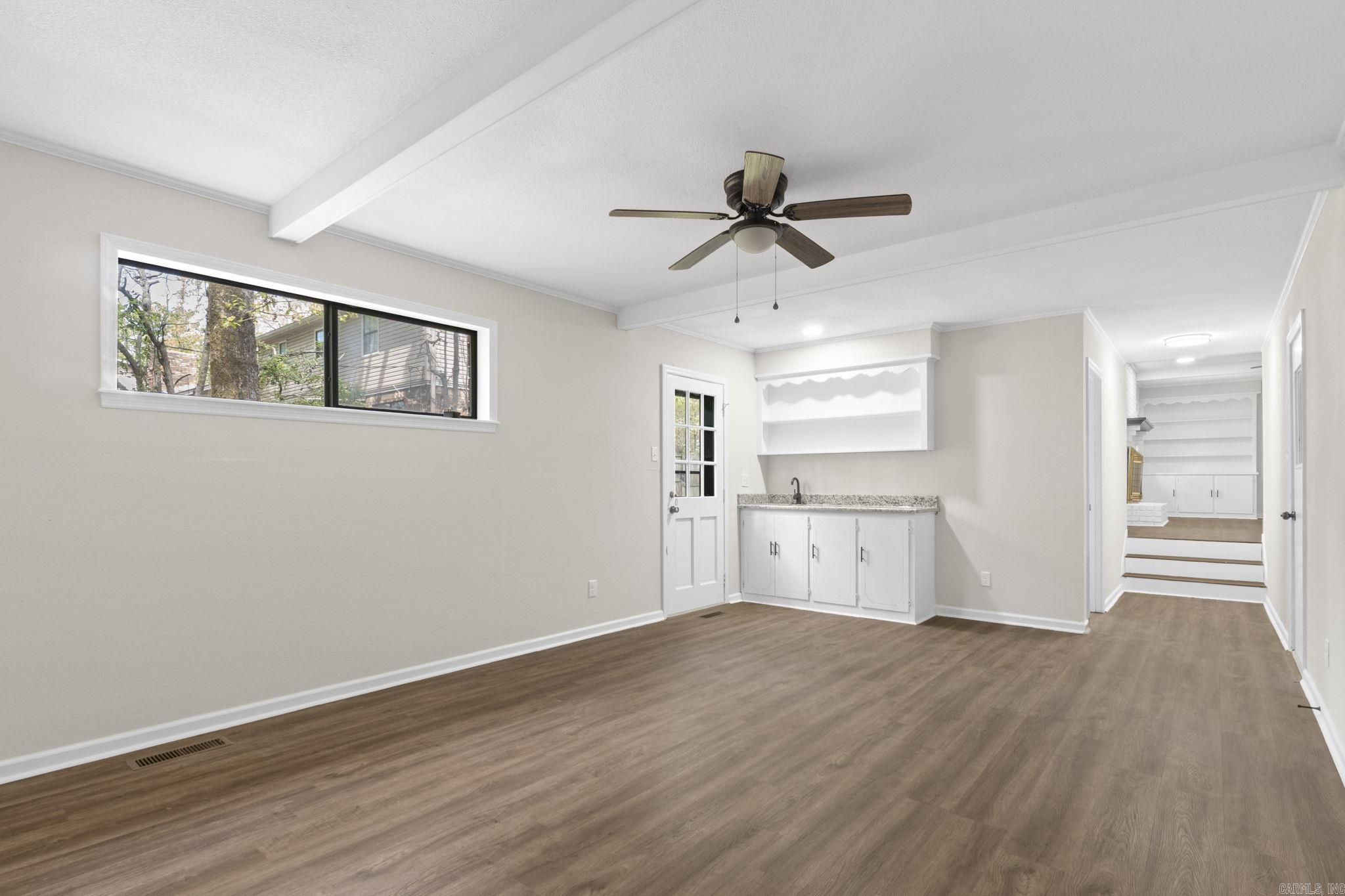 LAKEWOOD NE - Residential