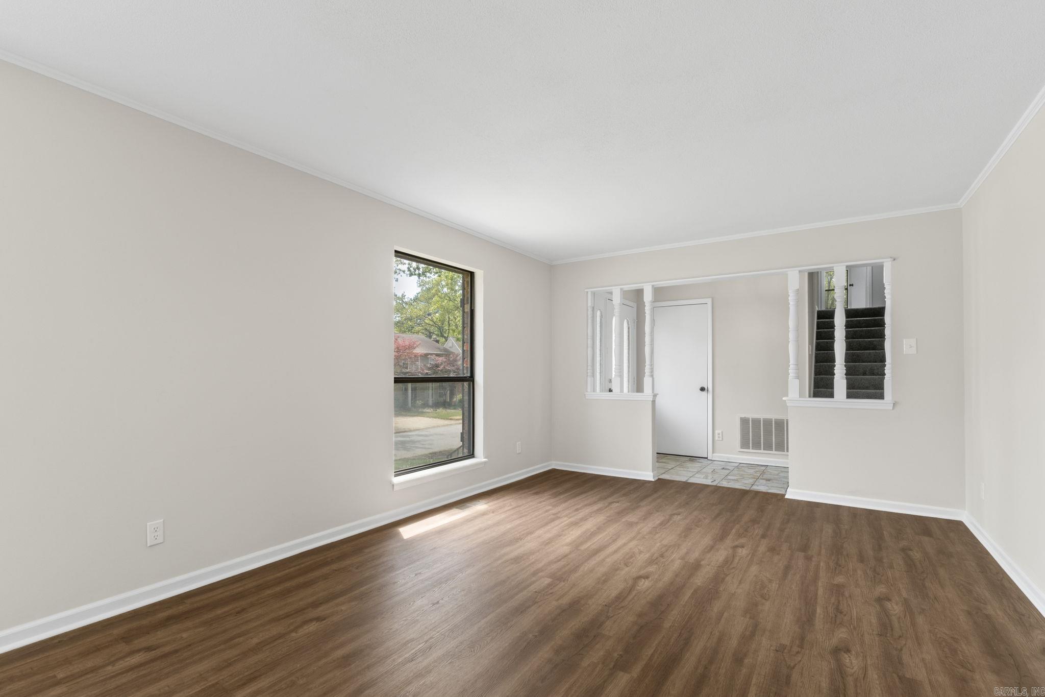 LAKEWOOD NE - Residential