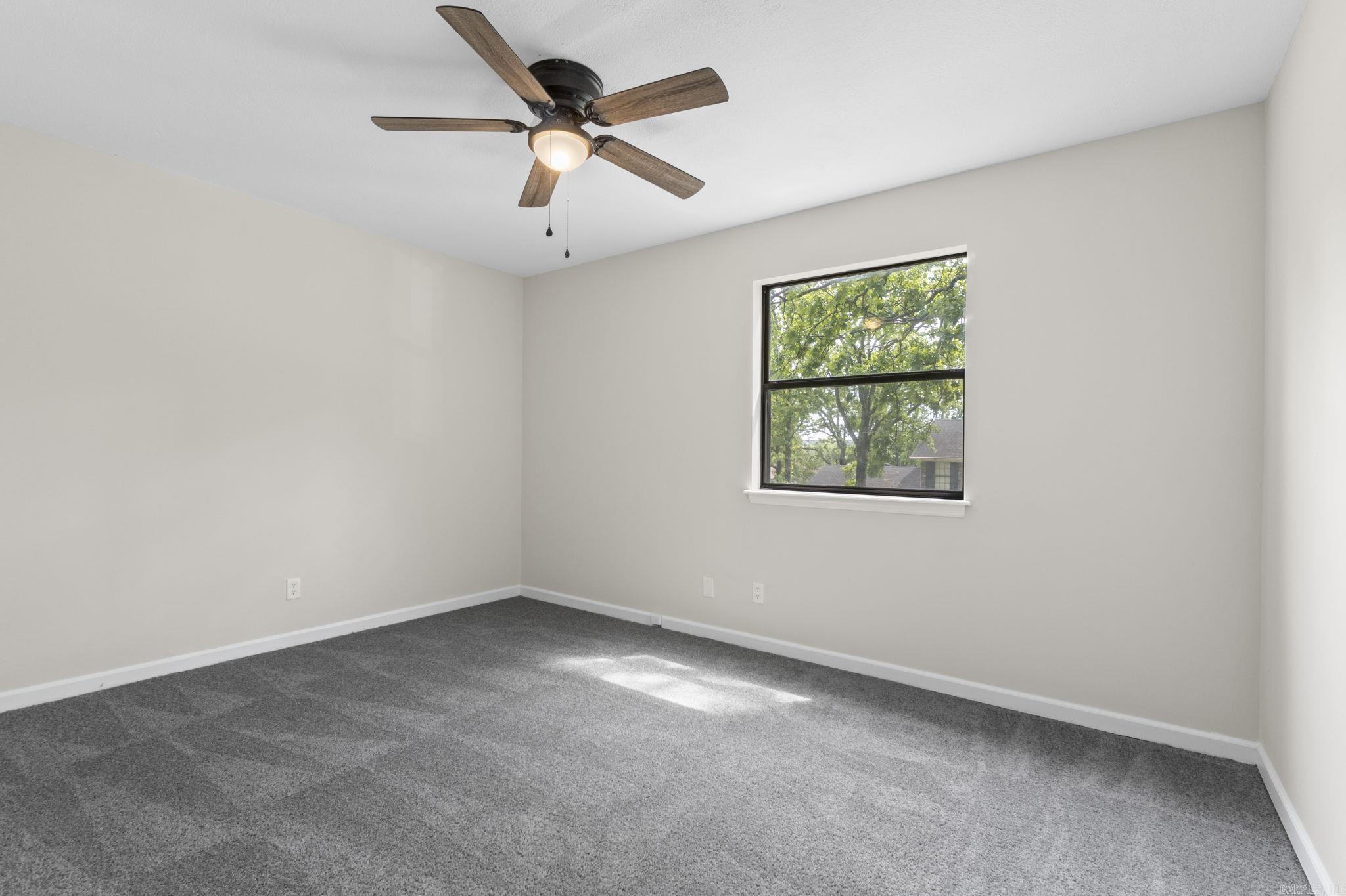 LAKEWOOD NE - Residential