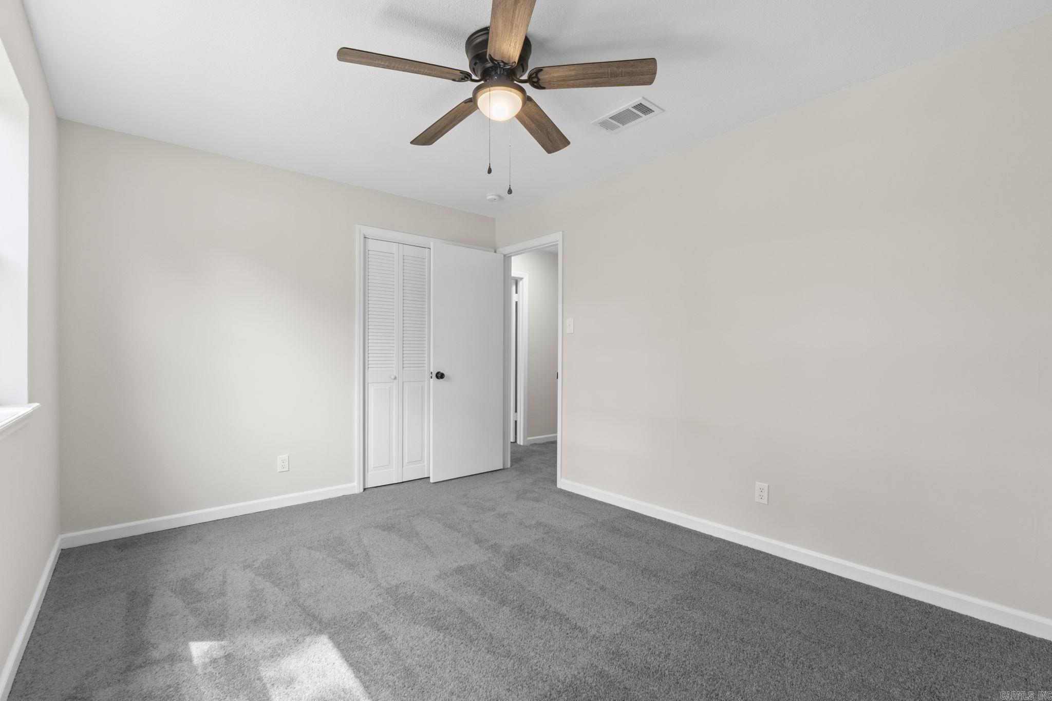 LAKEWOOD NE - Residential