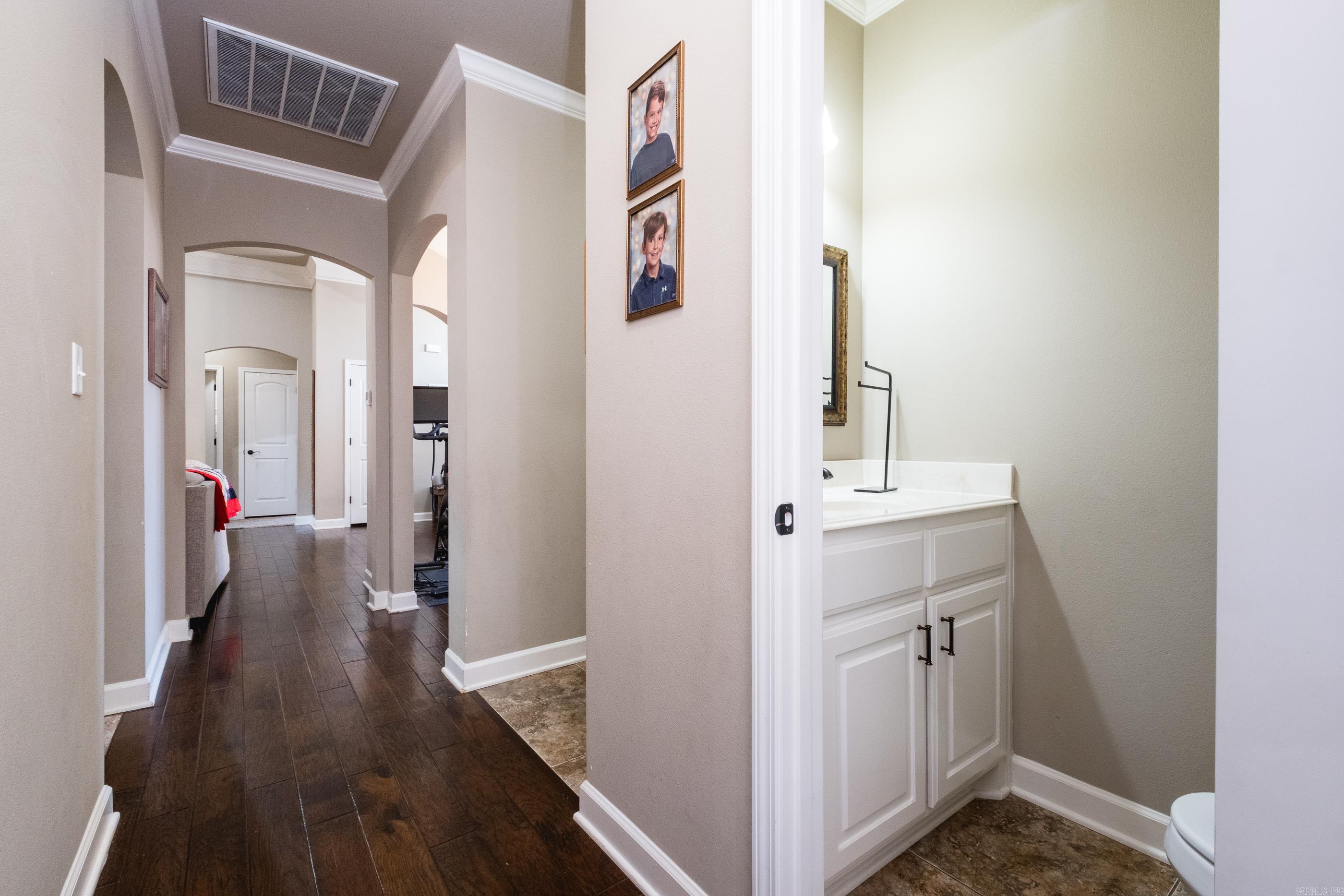 COLDWATER CREEK - Residential