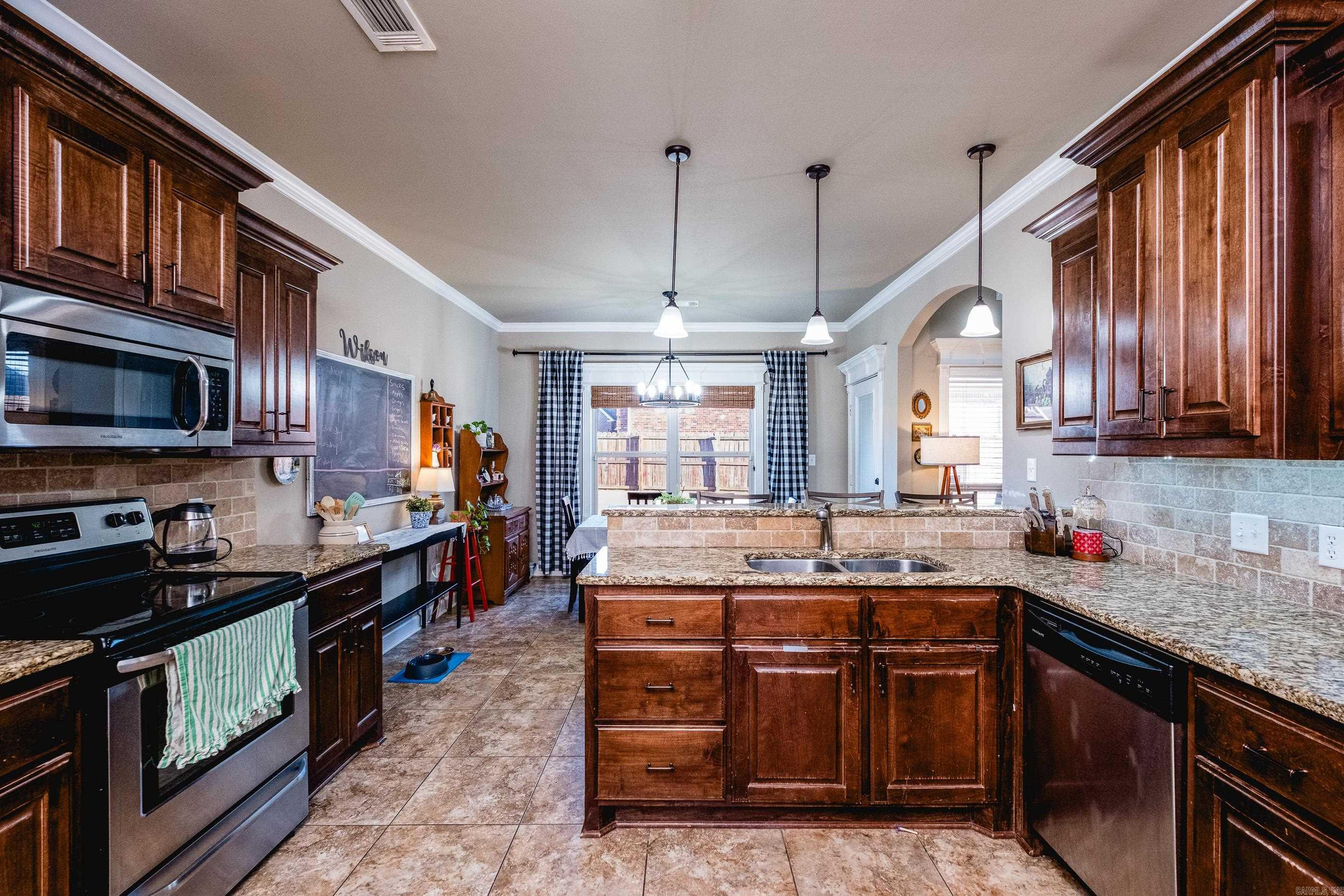 COLDWATER CREEK - Residential