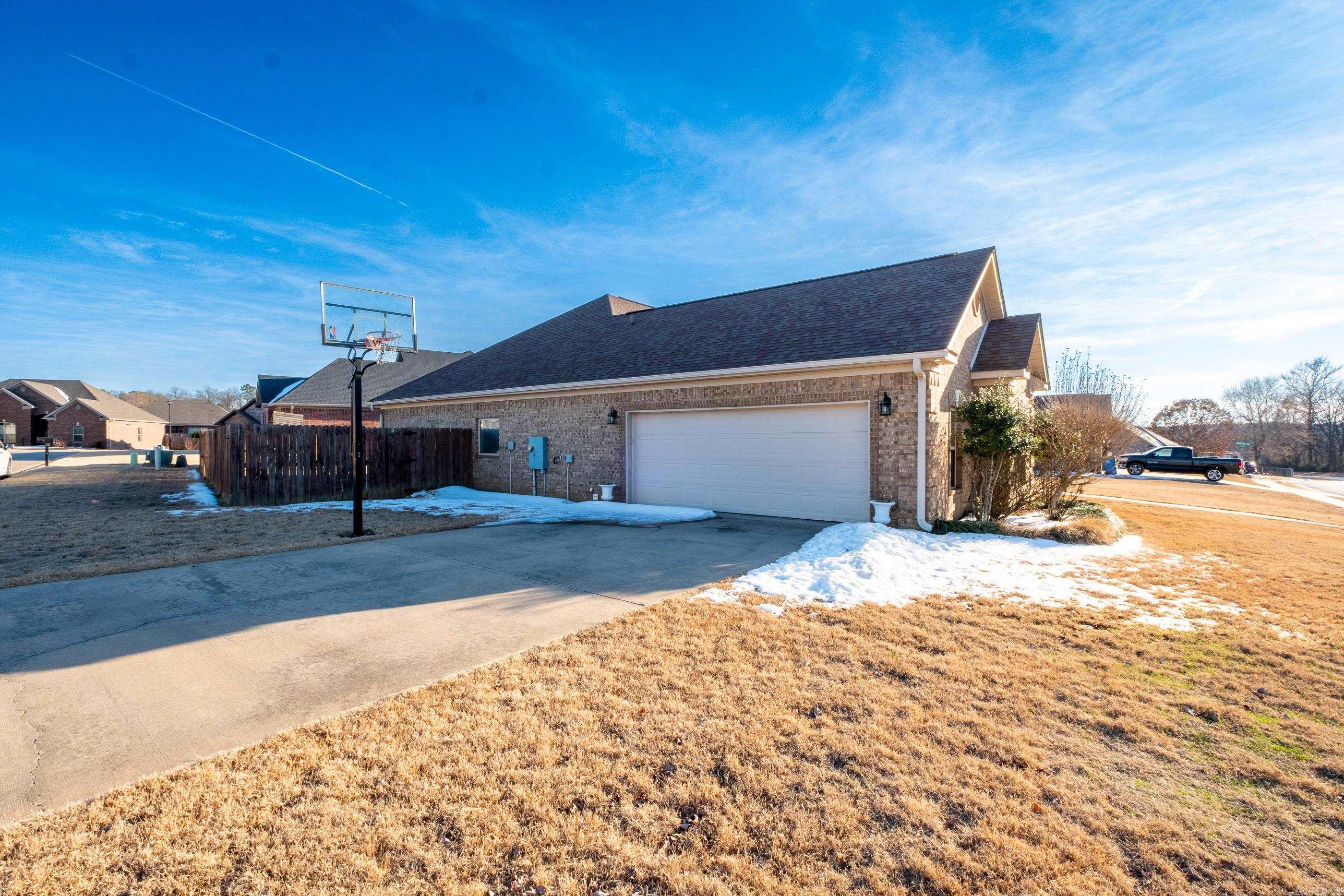 COLDWATER CREEK - Residential