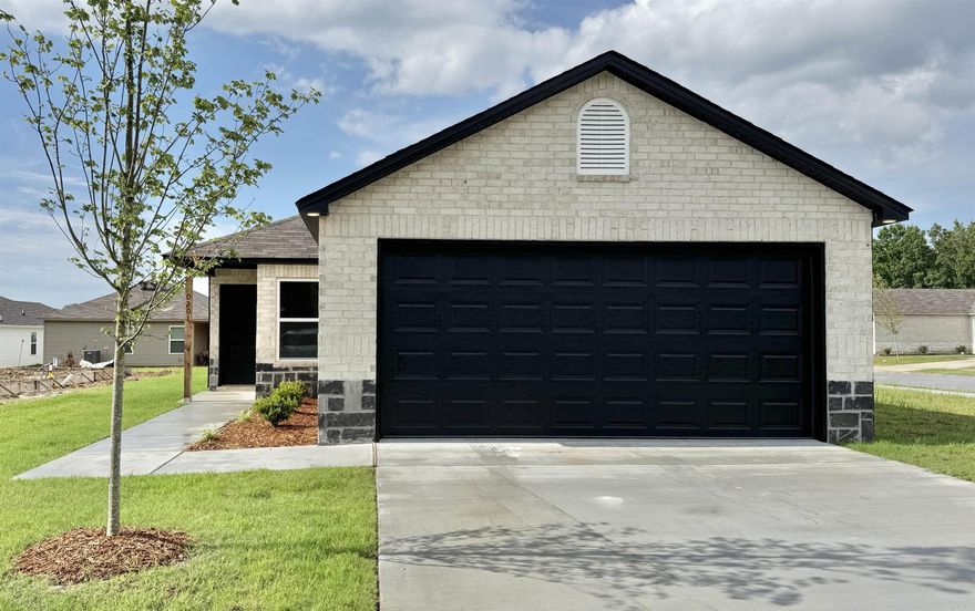 Explore the inviting Cooper plan, distinguished by its charming covered front entry and meticulously landscaped front yard that enhances its curb appeal. This home boasts an open floor plan, encompassing 3 bedrooms and 2 bathrooms, ideal for comfortable living. The spacious family room serves as a central gathering space, perfect for relaxation and entertainment. The dining area seamlessly integrates with a well-appointed kitchen, complete with energy-efficient appliances, generous counter space, and a spacious pantry, catering to the needs of every home chef. Discover more about this delightful home today and envision how it could complement your lifestyle!   **SEE SHOWING REMARKS & AGENT REMARKS FOR IMPORTANT INFORMATION**