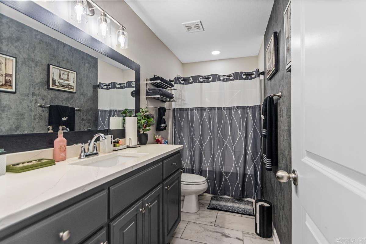 HERITAGE HEIGHTS - Residential