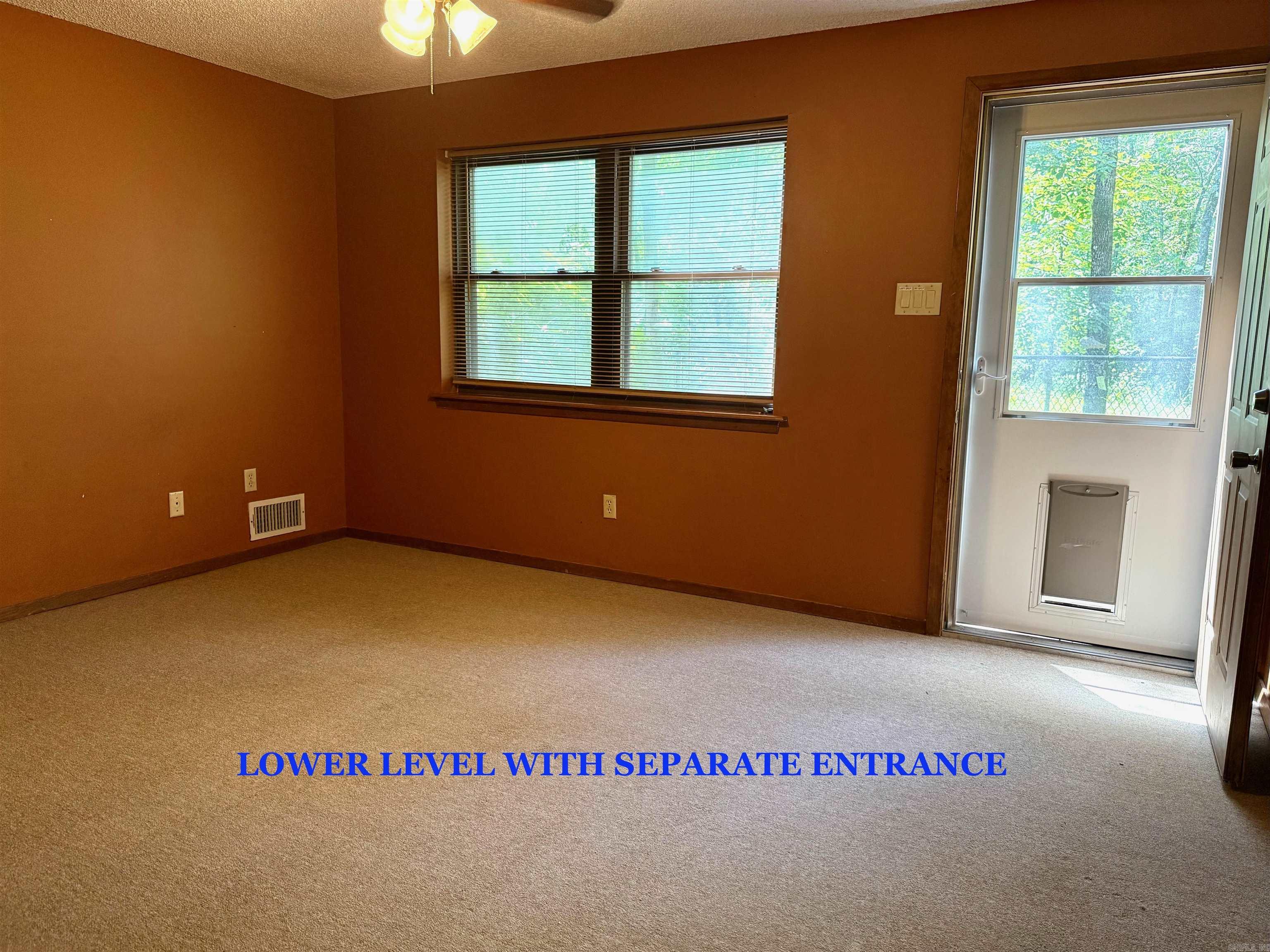 PINTUERERO - Residential