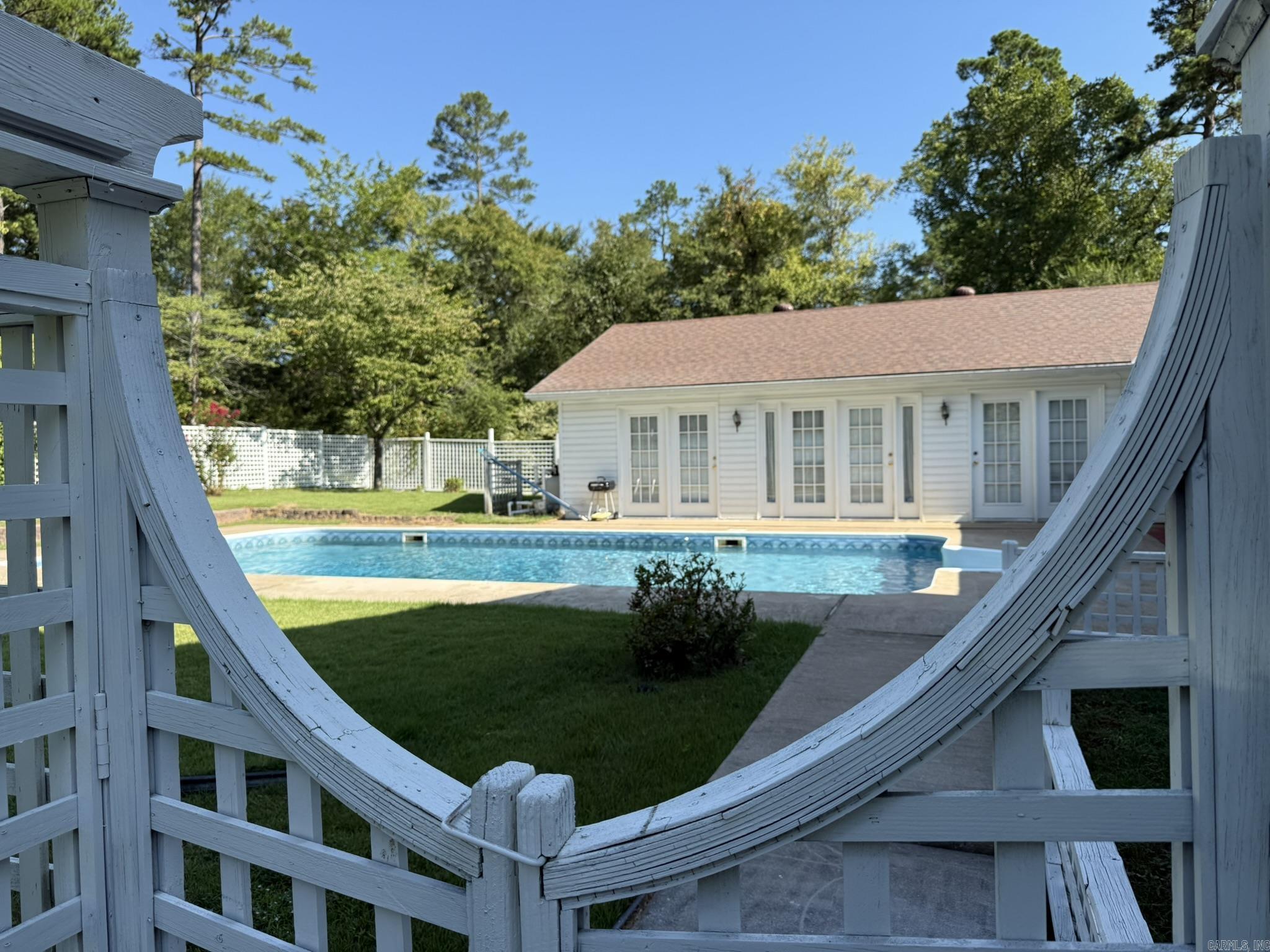 Mena Lake Incorporated - Residential