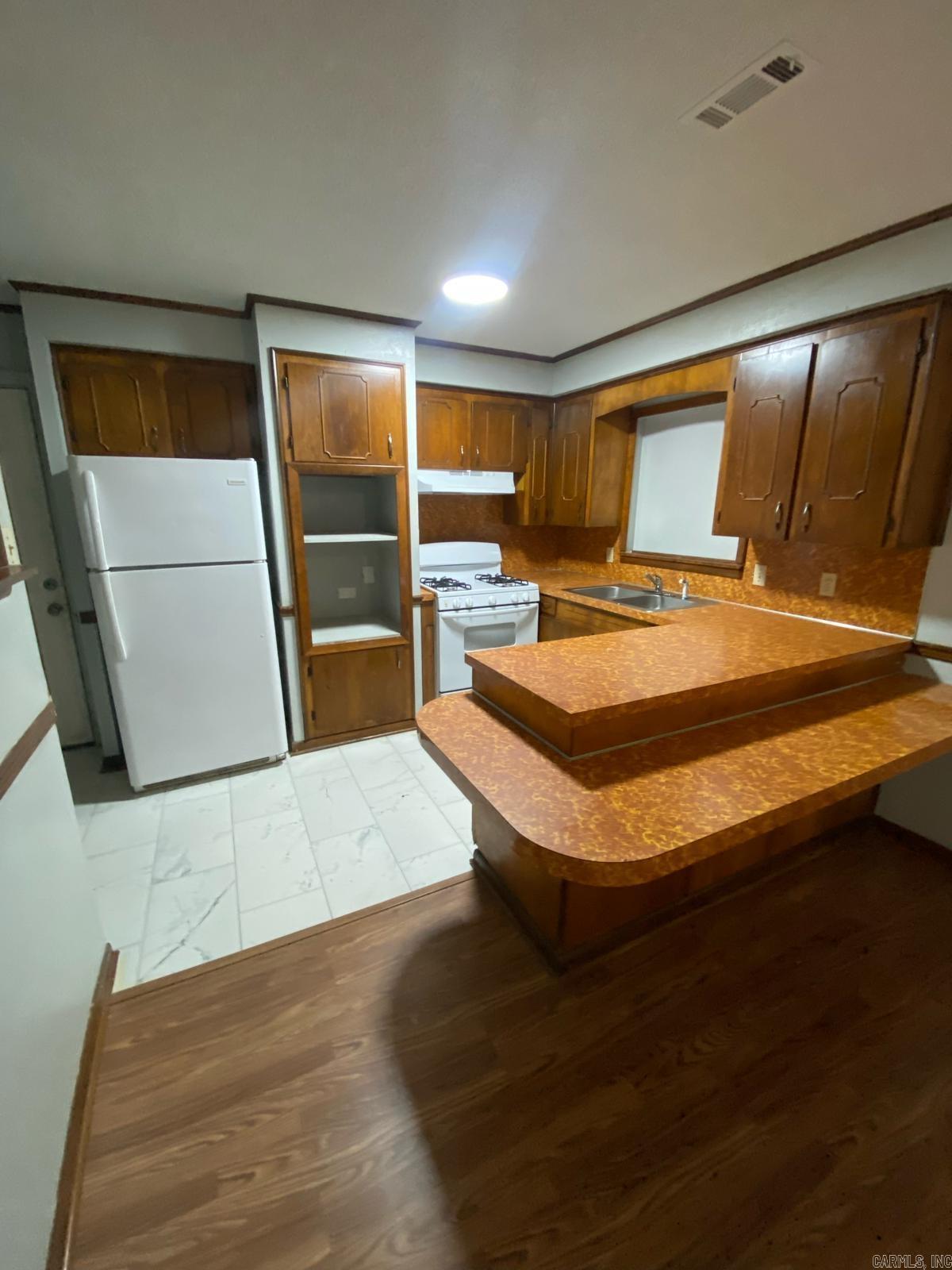 Cloverdale - Residential Lease