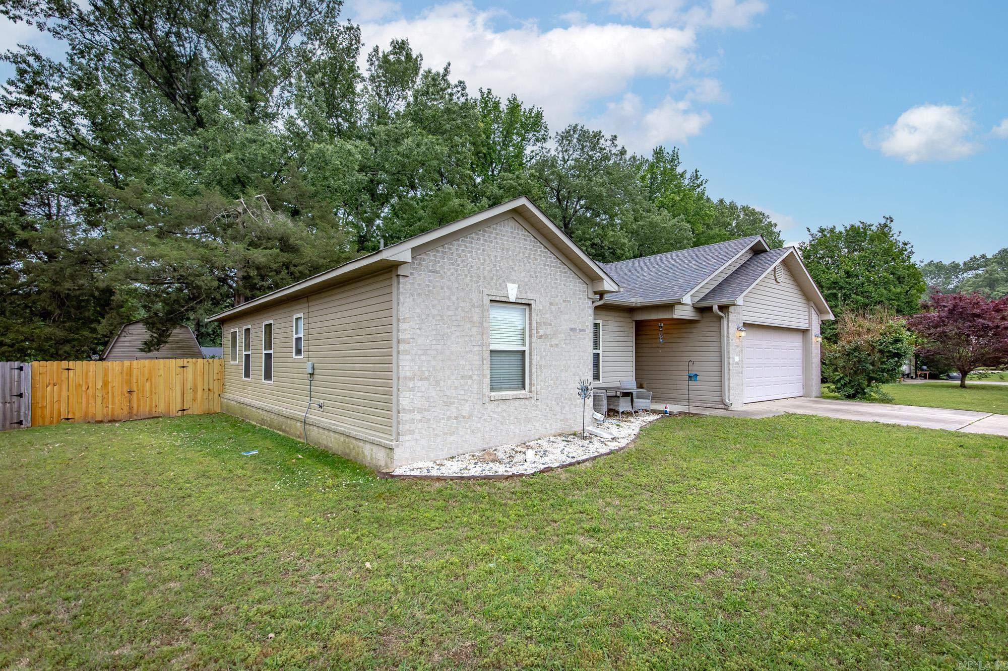 QUAPAW ESTATES - Residential