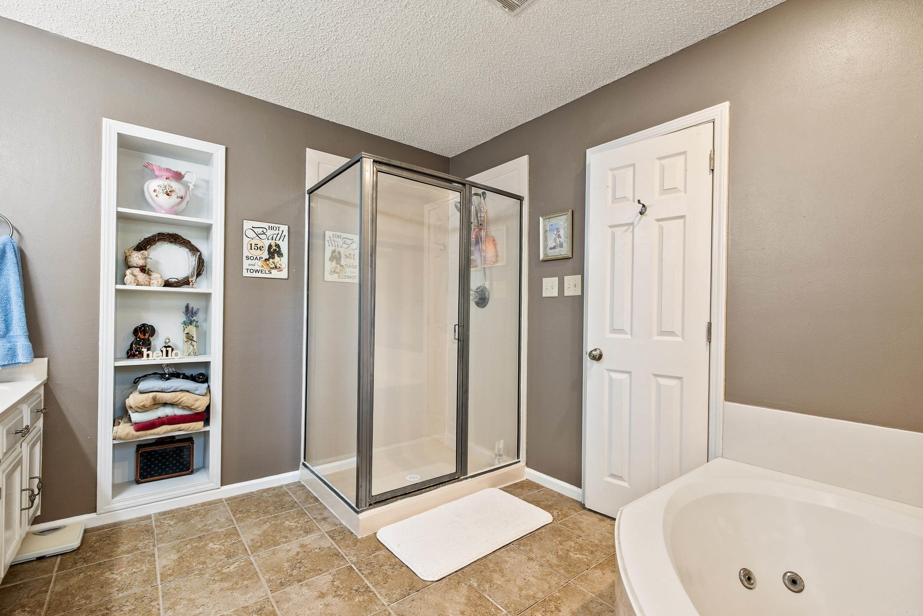 WOODLAND HEIGHTS ADDN - Residential