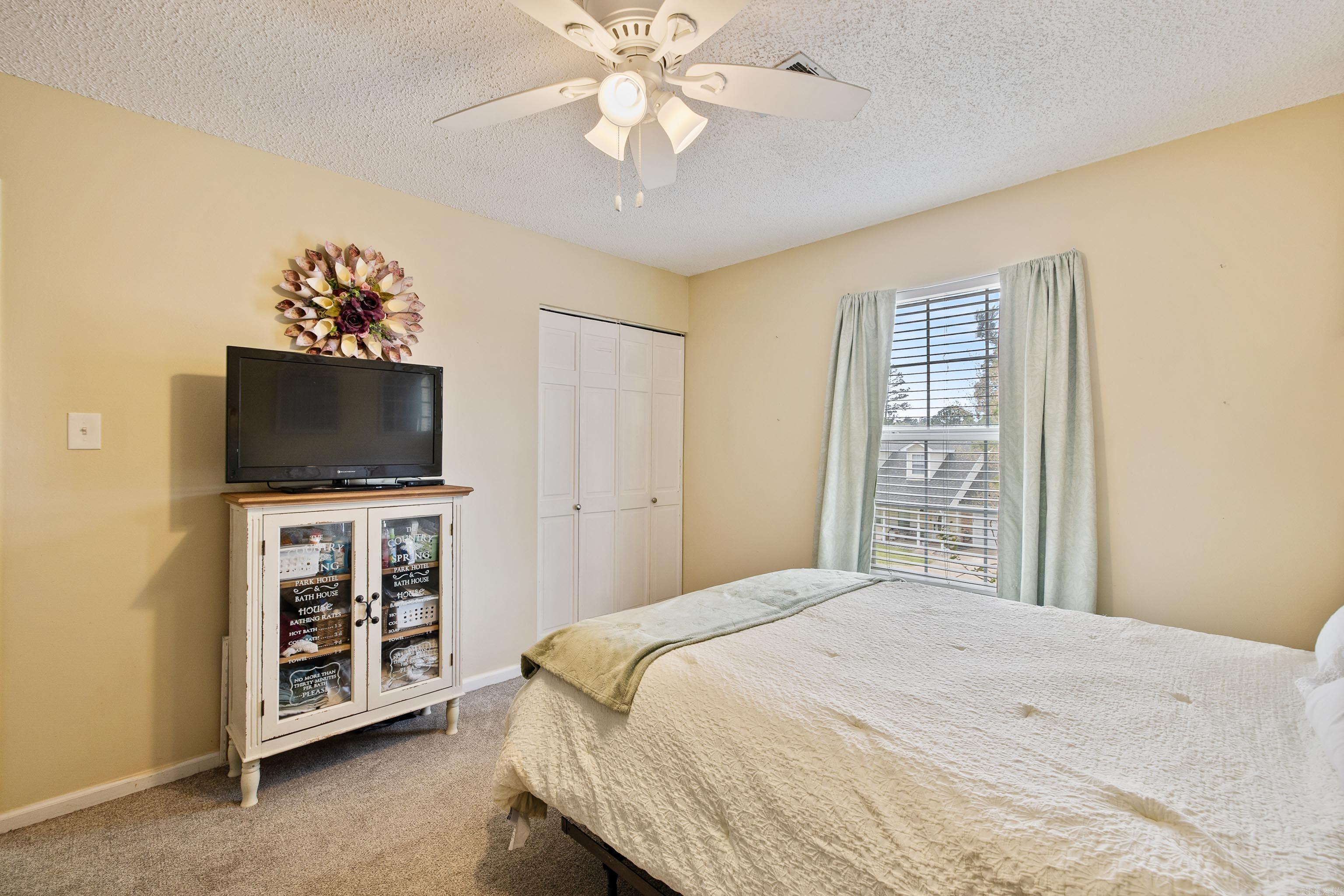 WOODLAND HEIGHTS ADDN - Residential