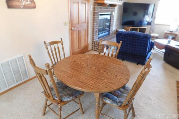 ARKANSAS ESTATES - Residential