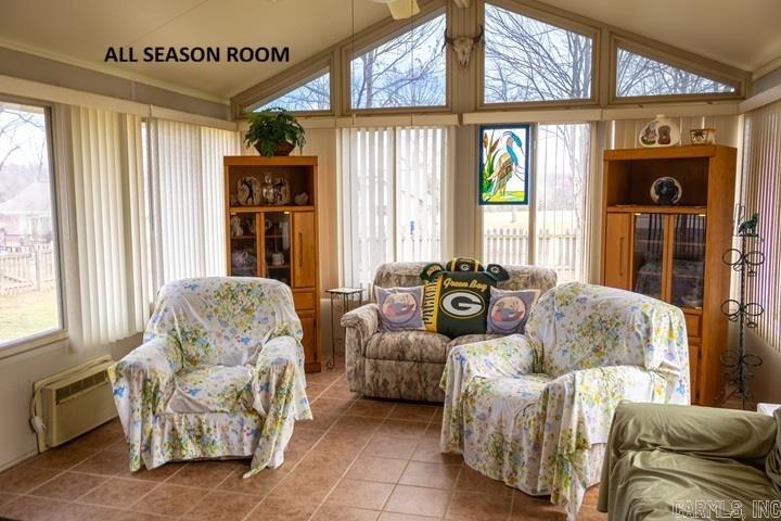 ARKANSAS ESTATES - Residential