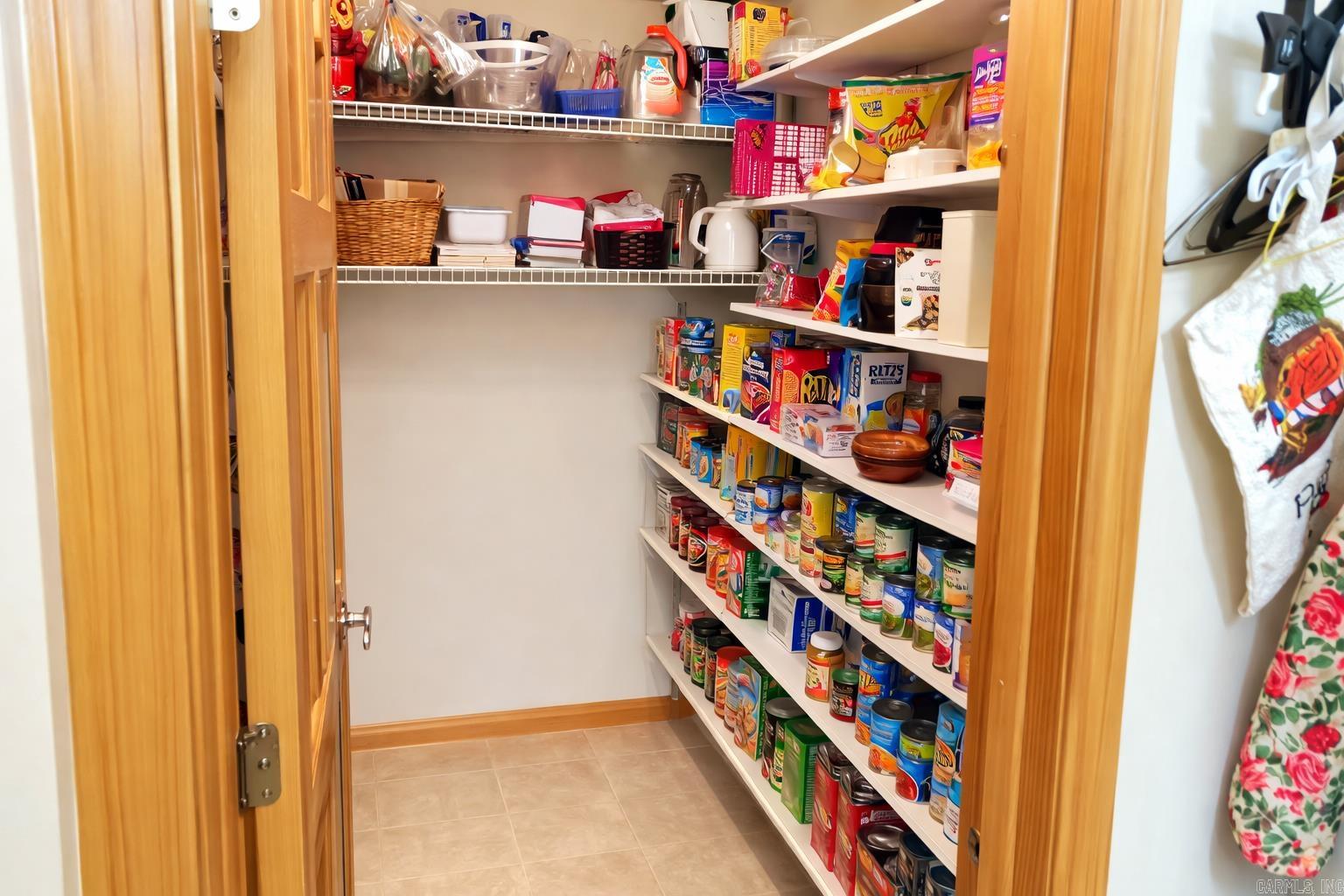 ARKANSAS ESTATES - Residential