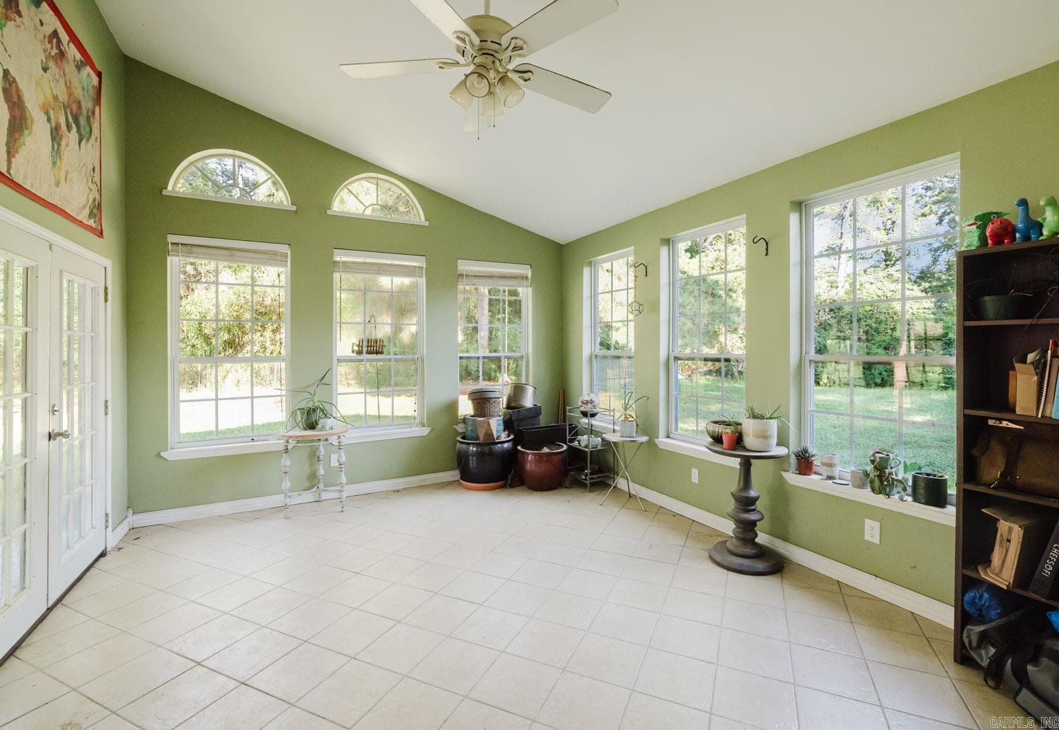 CUSHING MANOR - Residential